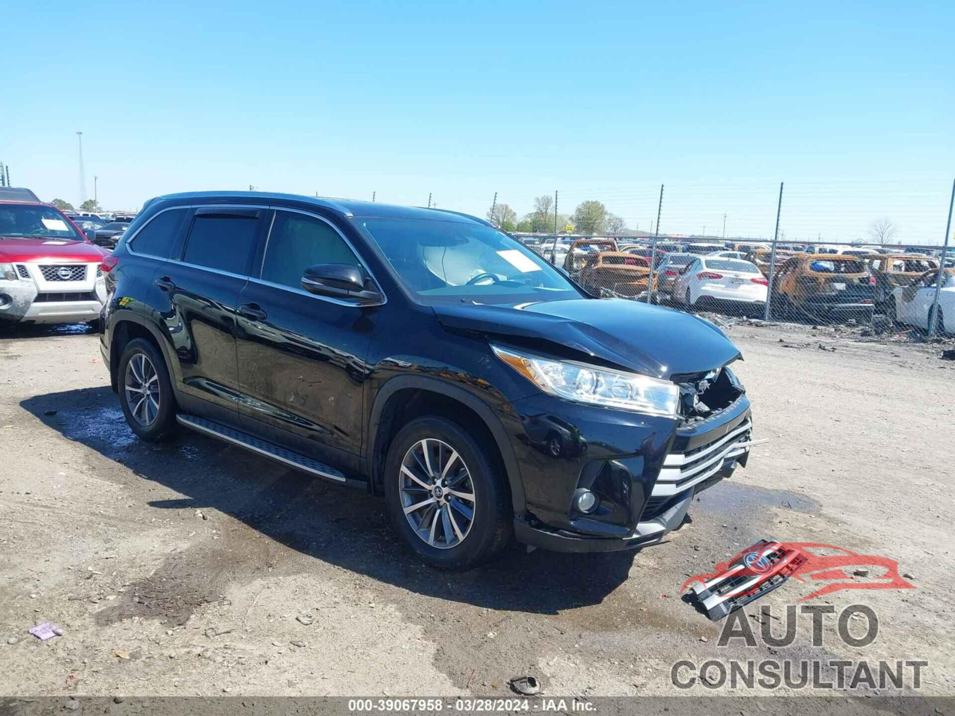 TOYOTA HIGHLANDER 2019 - 5TDKZRFH7KS349382