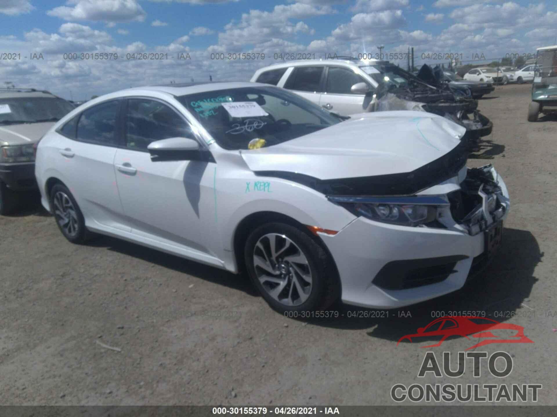 HONDA CIVIC SEDAN 2017 - 19XFC2F75HE218410