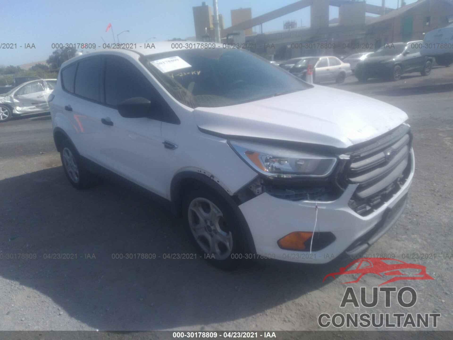 FORD ESCAPE 2017 - 1FMCU0F76HUA25359