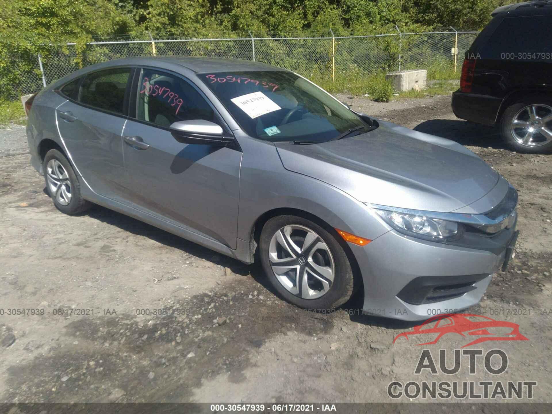 HONDA CIVIC SEDAN 2018 - 19XFC2F53JE206843