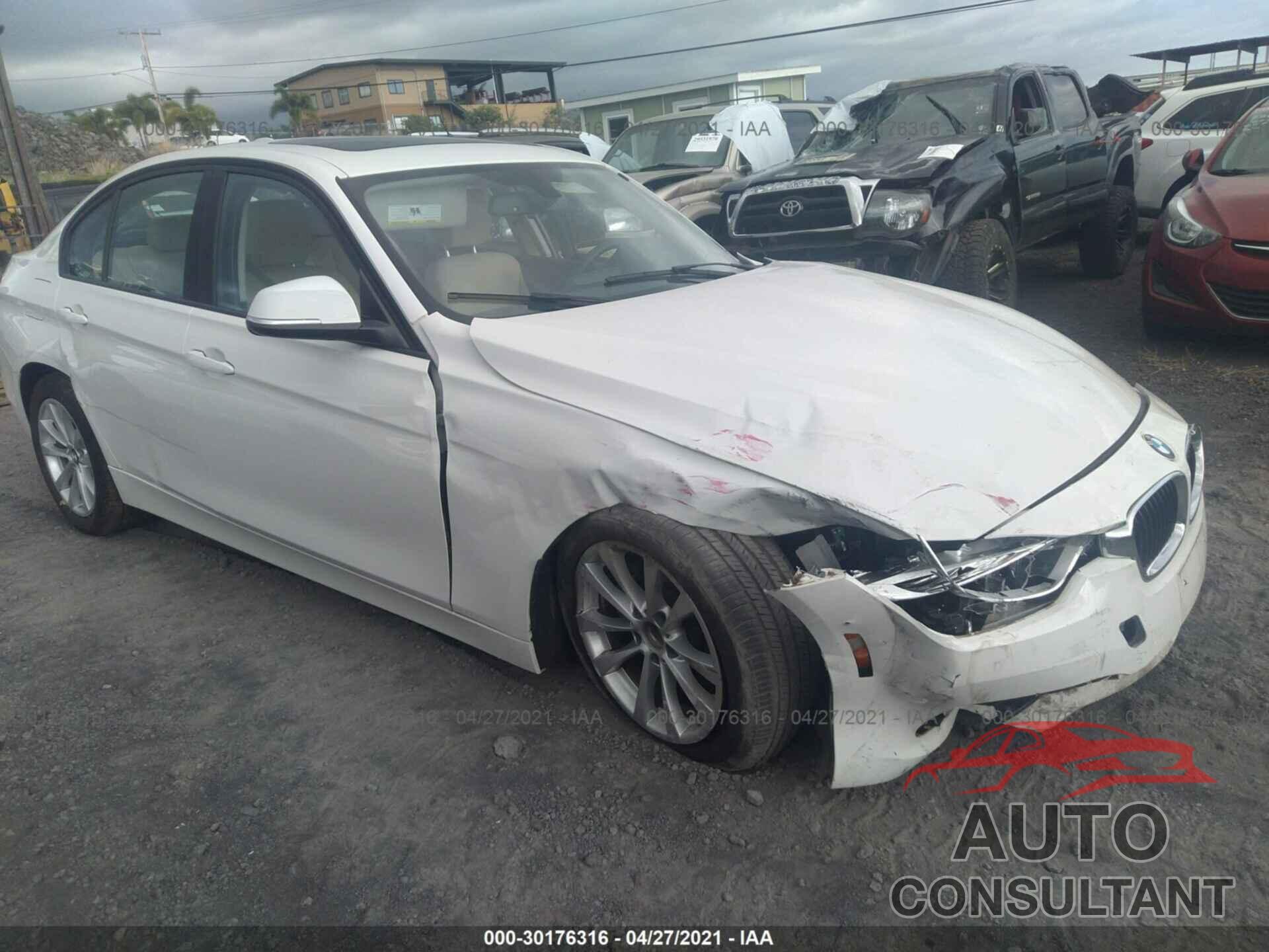 BMW 3 SERIES 2018 - WBA8A9C52JAH12274