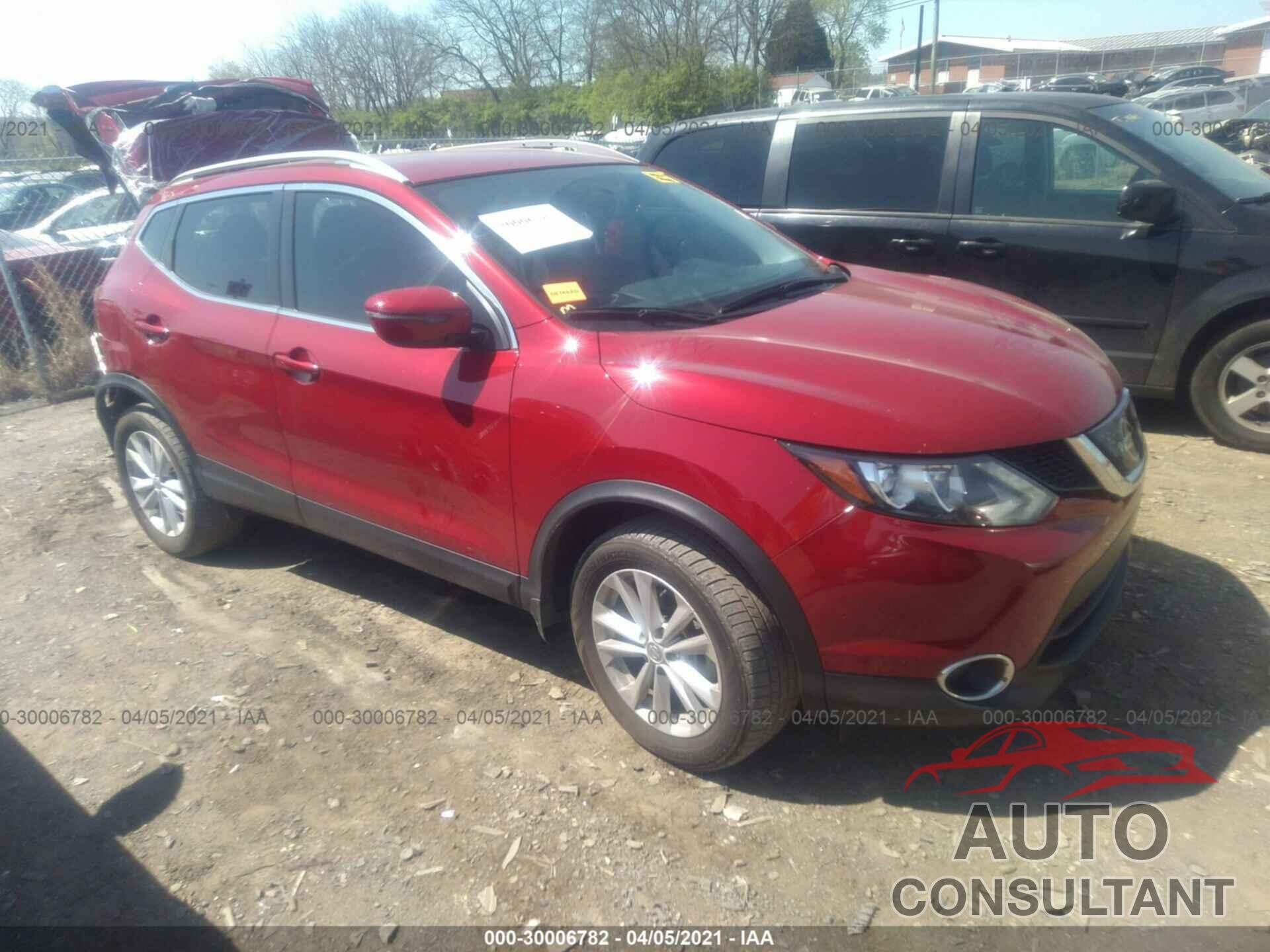 NISSAN ROGUE SPORT 2018 - JN1BJ1CR8JW267295