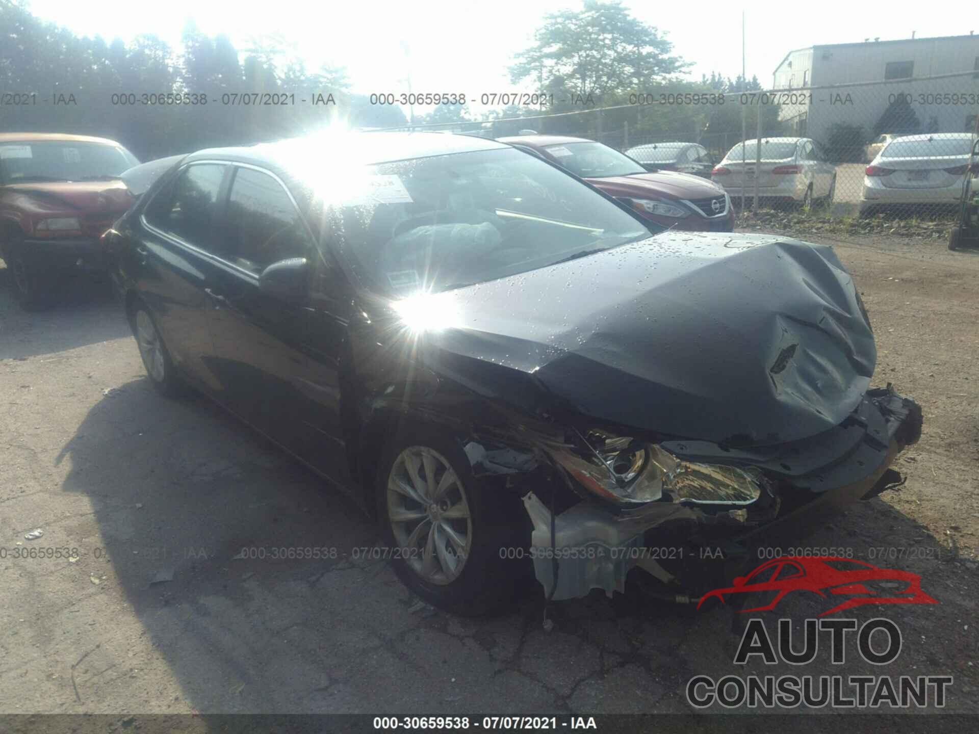 TOYOTA CAMRY 2016 - 4T4BF1FK3GR583660