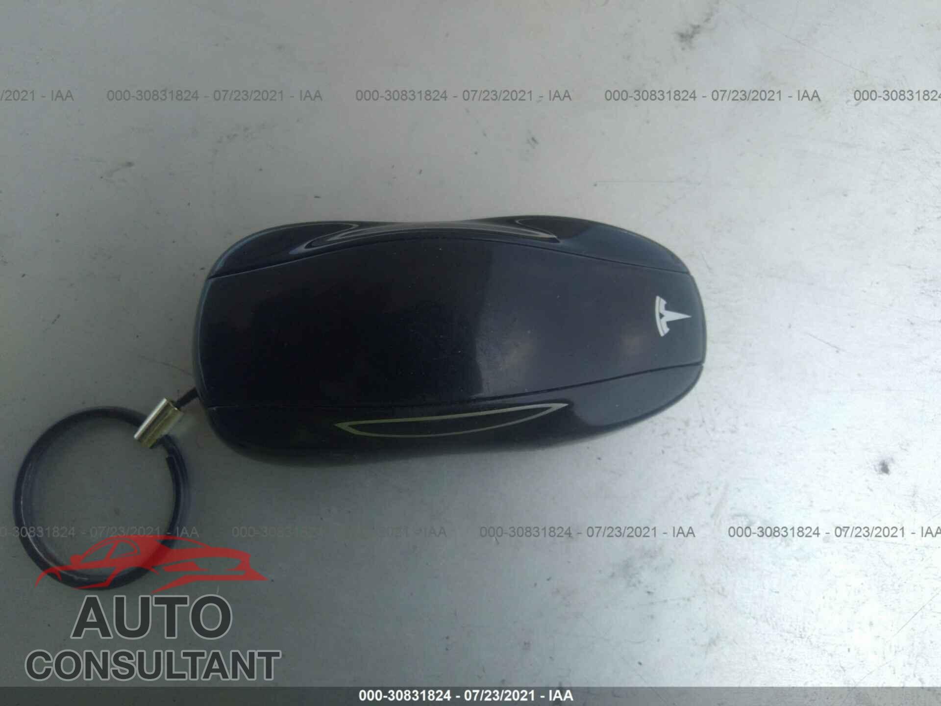 TESLA MODEL S 2020 - 5YJSA1E29LF400232