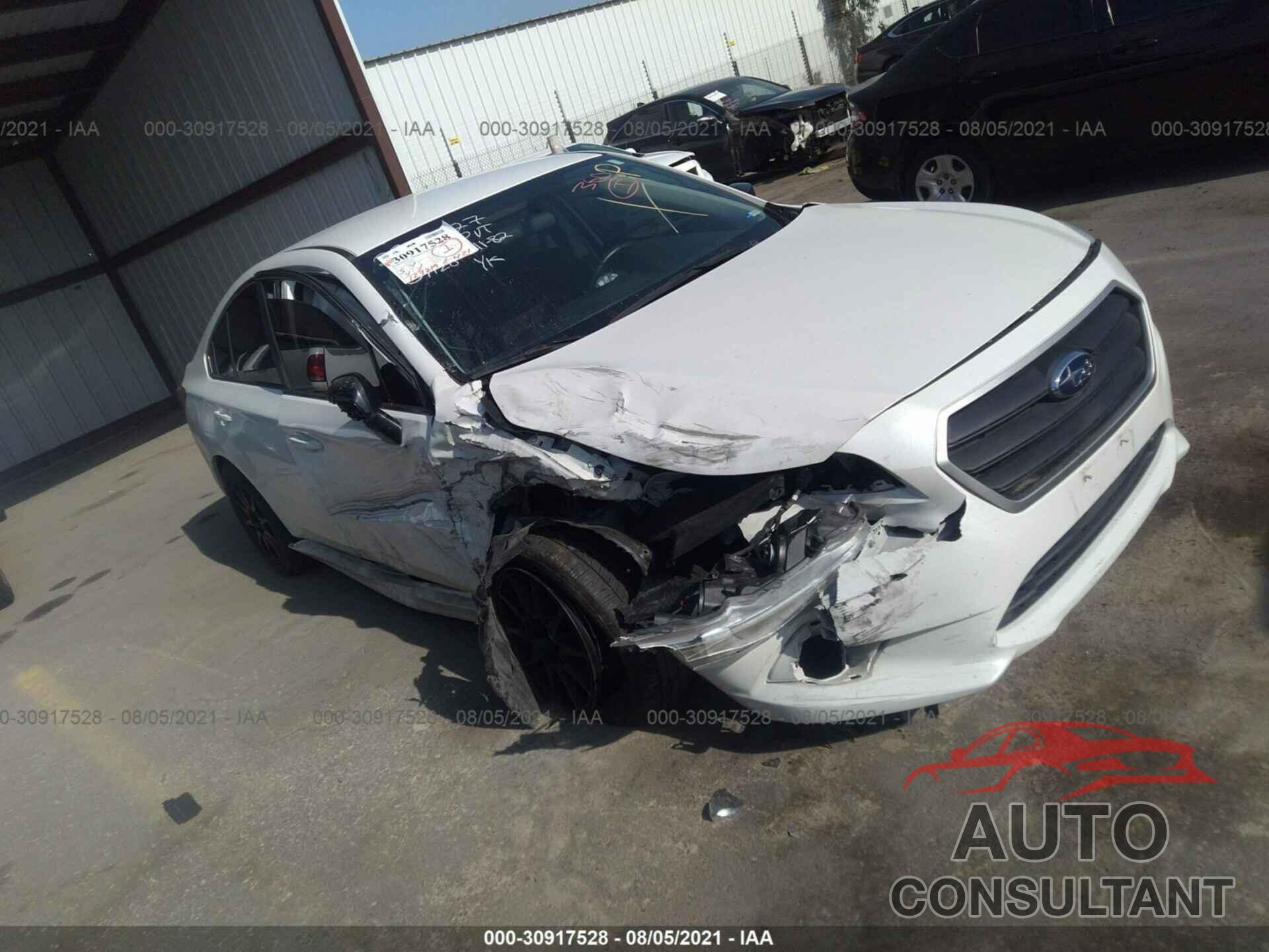 SUBARU LEGACY 2017 - 4S3BNAB67H3049885