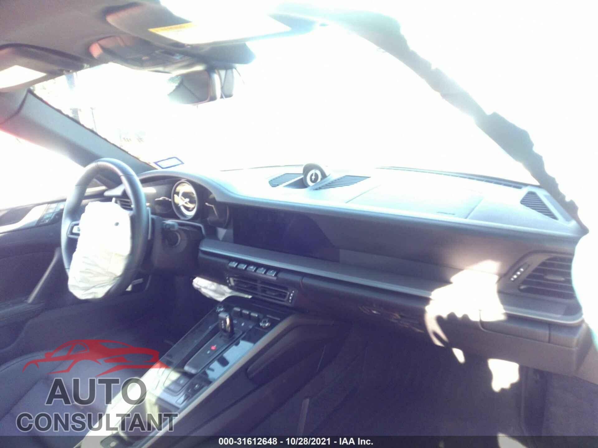 PORSCHE 911 2021 - WP0AB2A92MS221908