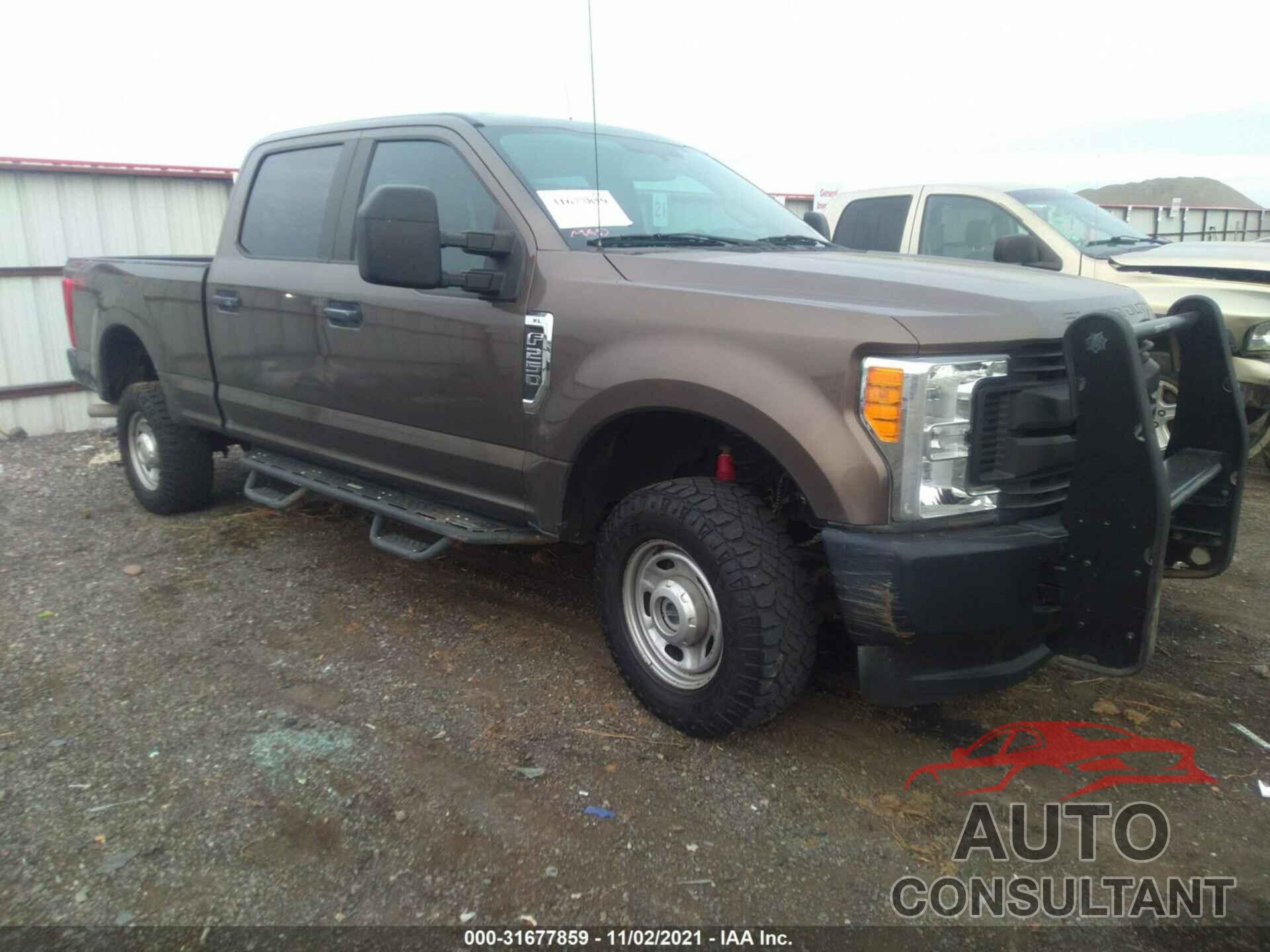 FORD SUPER DUTY F-250 SRW 2017 - 1FT7W2B62HED44048