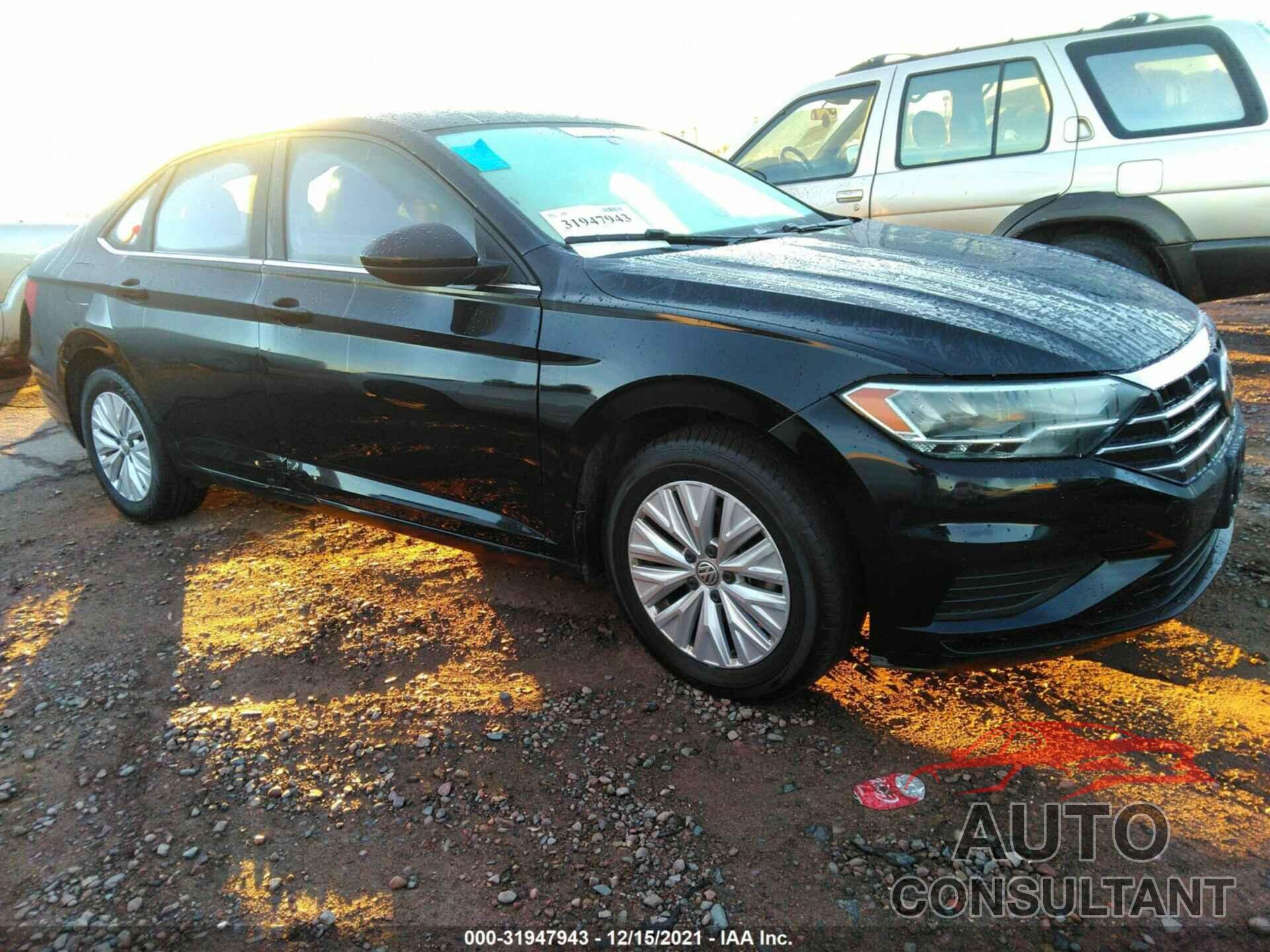 VOLKSWAGEN JETTA 2019 - 3VWC57BU4KM084294