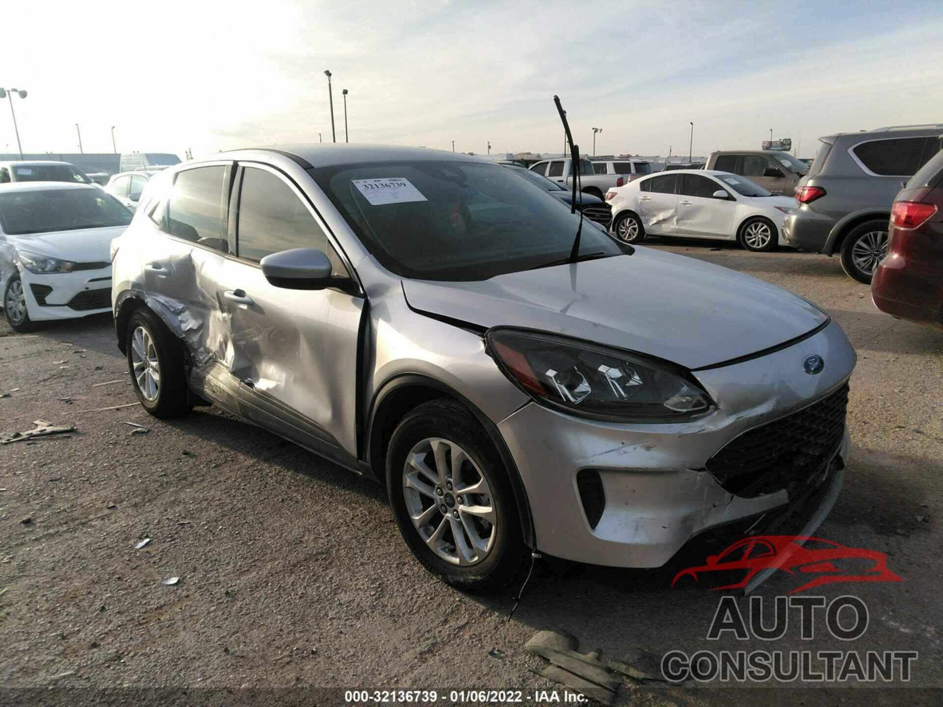FORD ESCAPE 2020 - 1FMCU0G65LUB02950