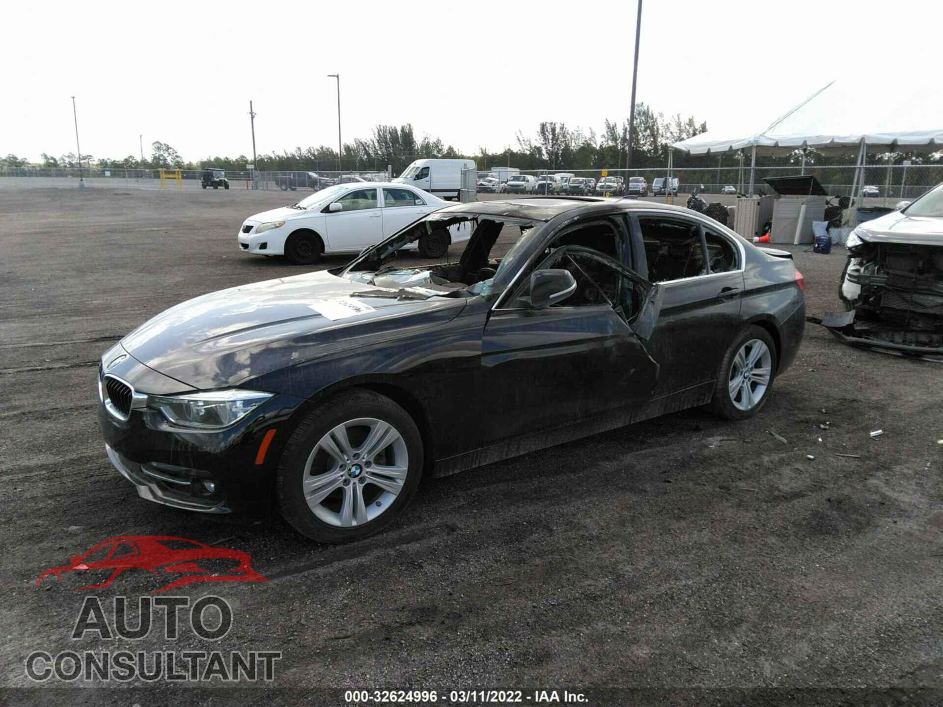 BMW 3 SERIES 2018 - WBA8B9C50JEE81283