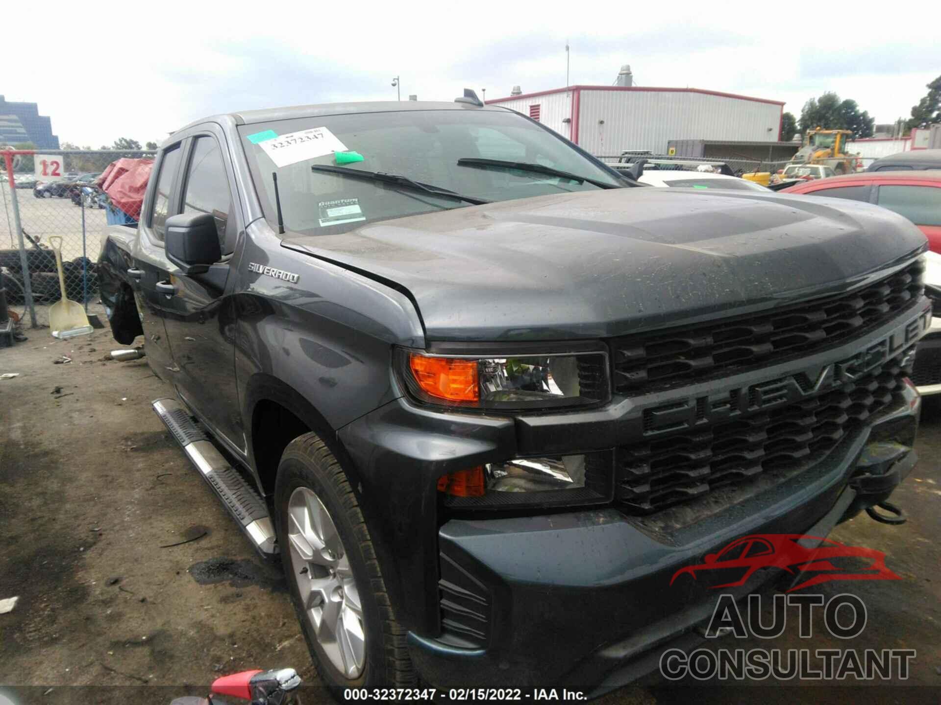 CHEVROLET SILVERADO 1500 2020 - 1GCRWBEHXLZ188784