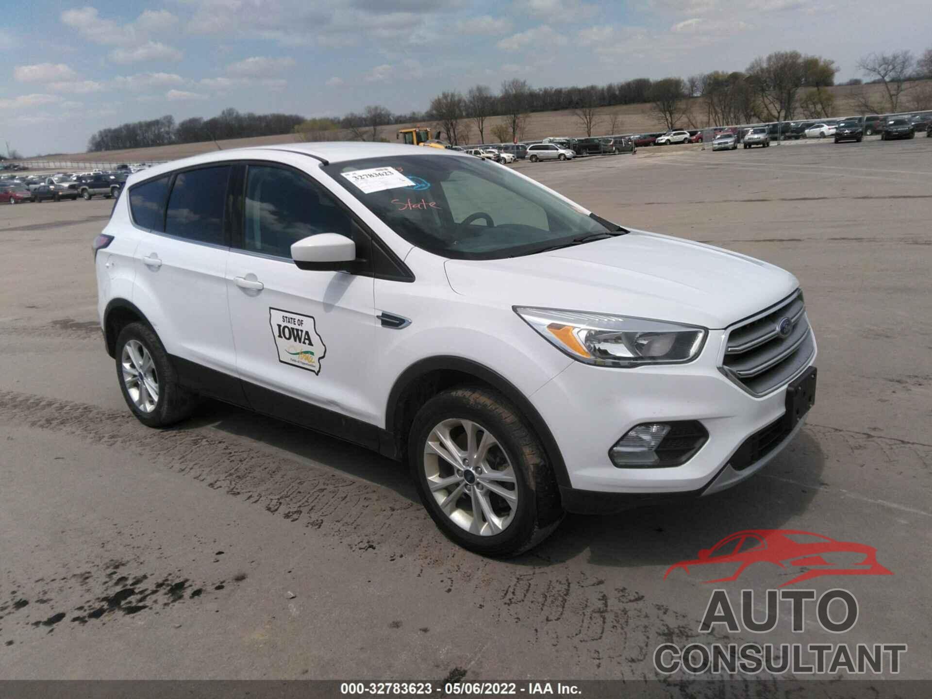 FORD ESCAPE 2017 - 1FMCU9GDXHUE76111