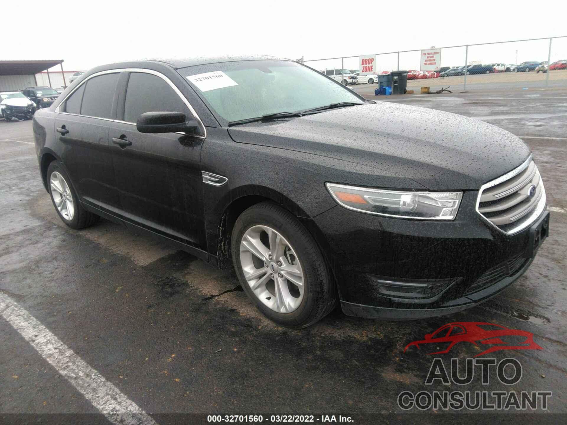 FORD TAURUS 2018 - 1FAHP2H86JG132117