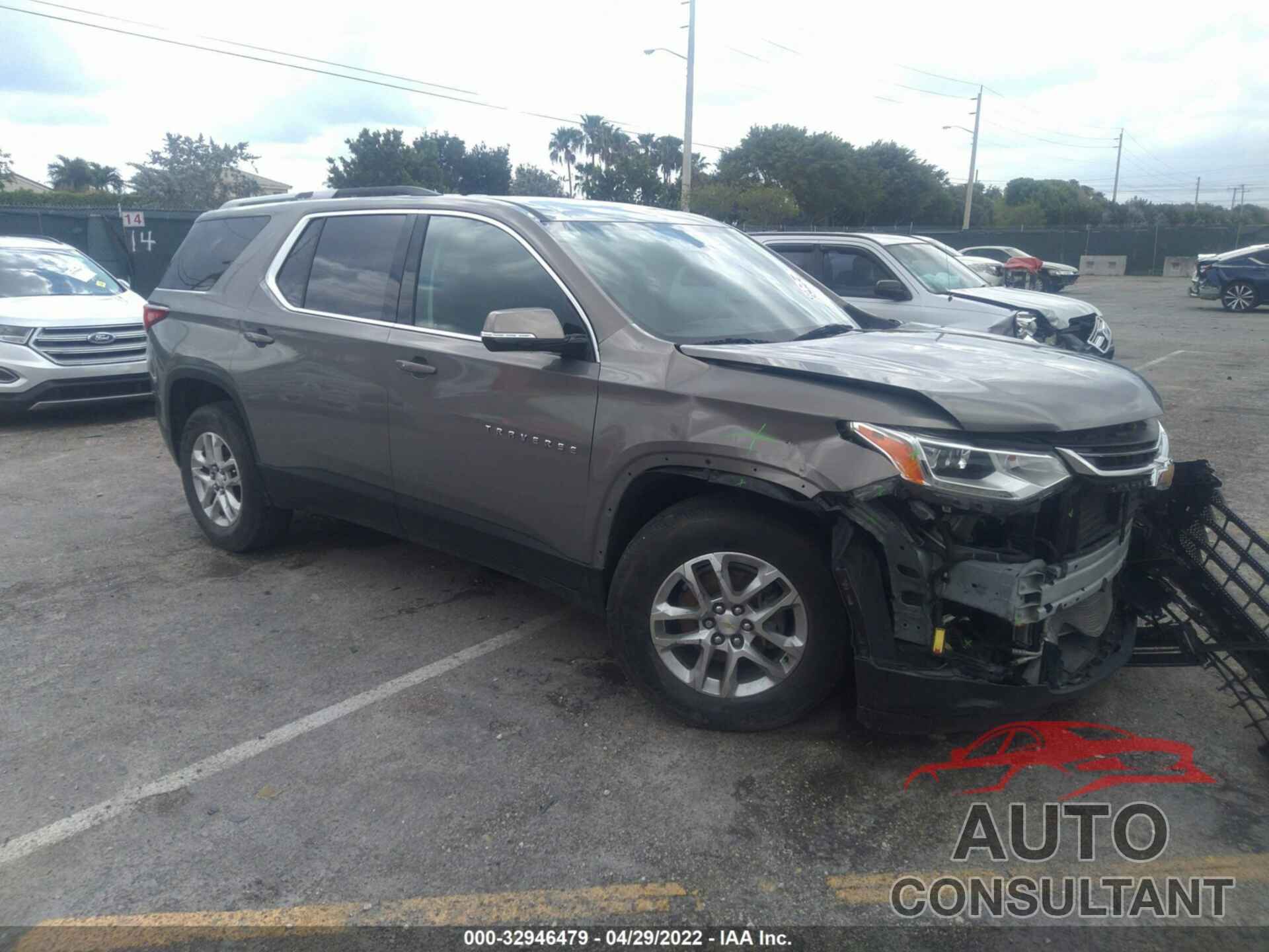 CHEVROLET TRAVERSE 2018 - 1GNERGKW5JJ156446