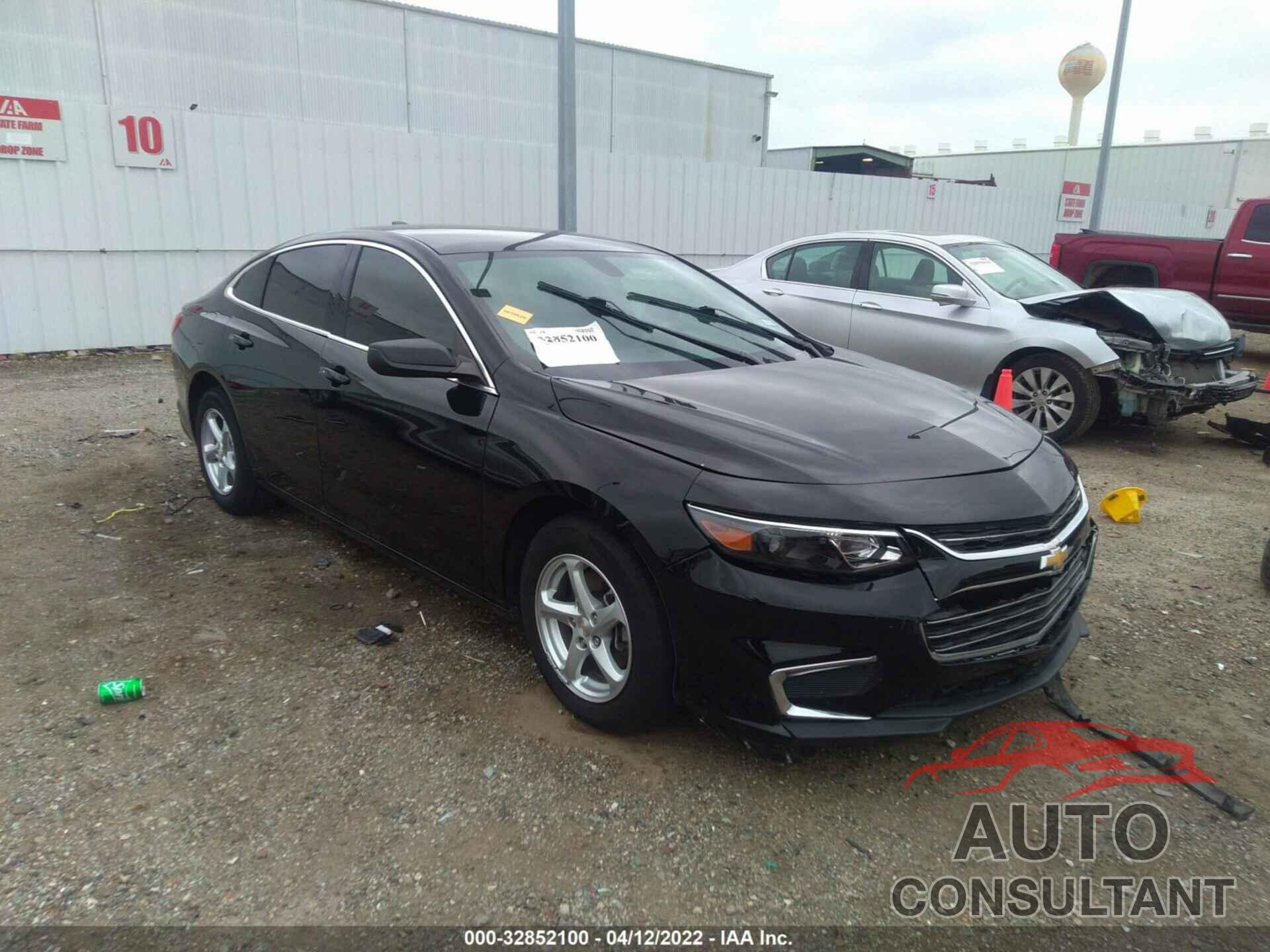 CHEVROLET MALIBU 2017 - 1G1ZB5ST0HF237062