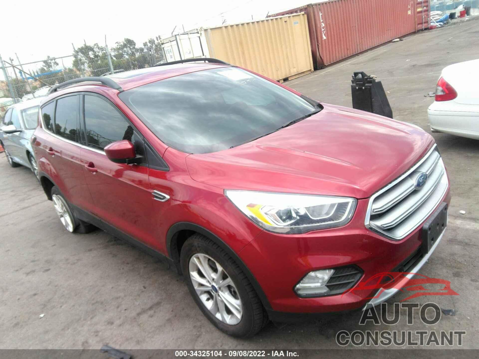 FORD ESCAPE 2017 - 1FMCU0G91HUD85851