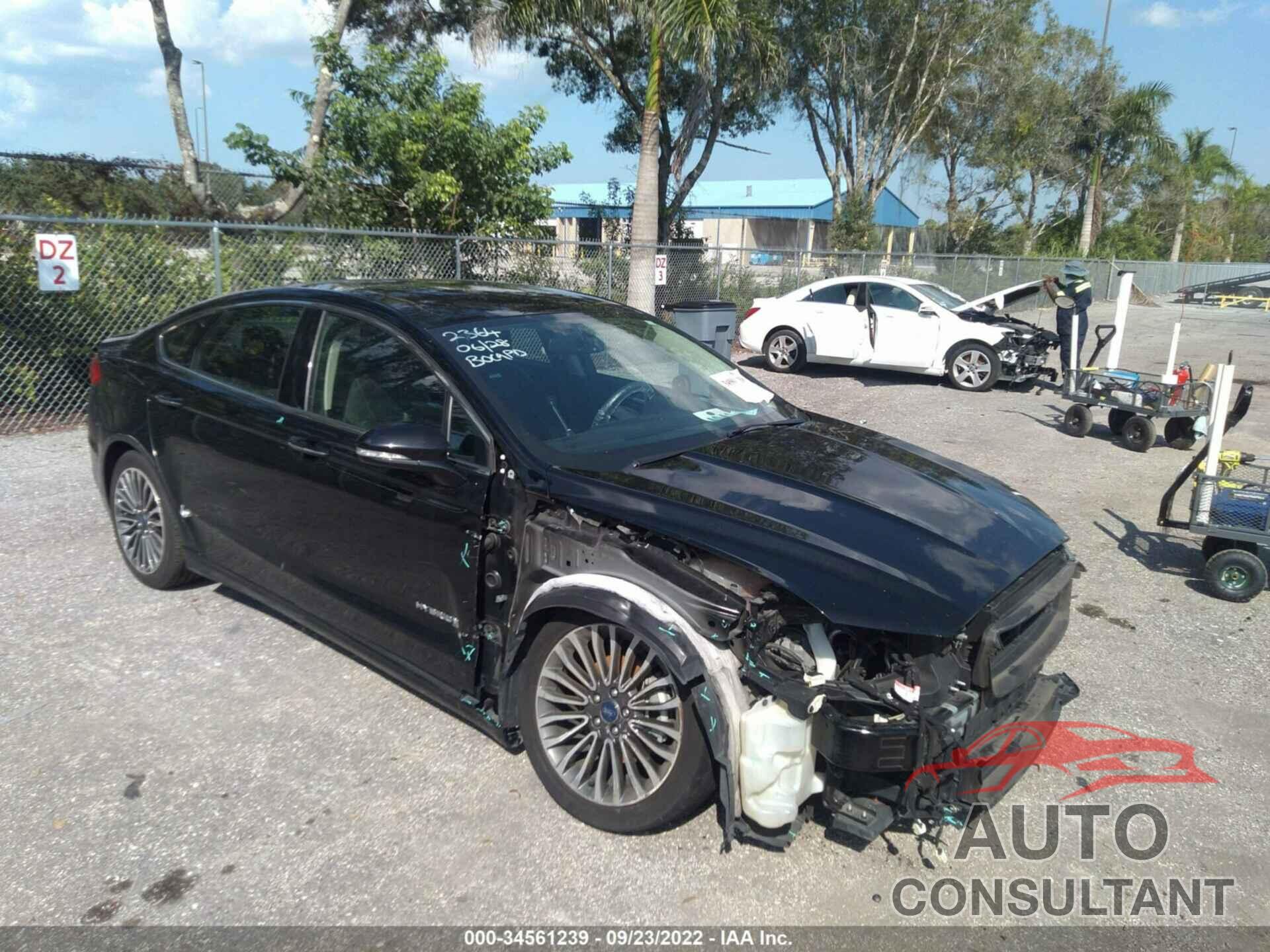 FORD FUSION HYBRID 2018 - 3FA6P0RU4JR192364