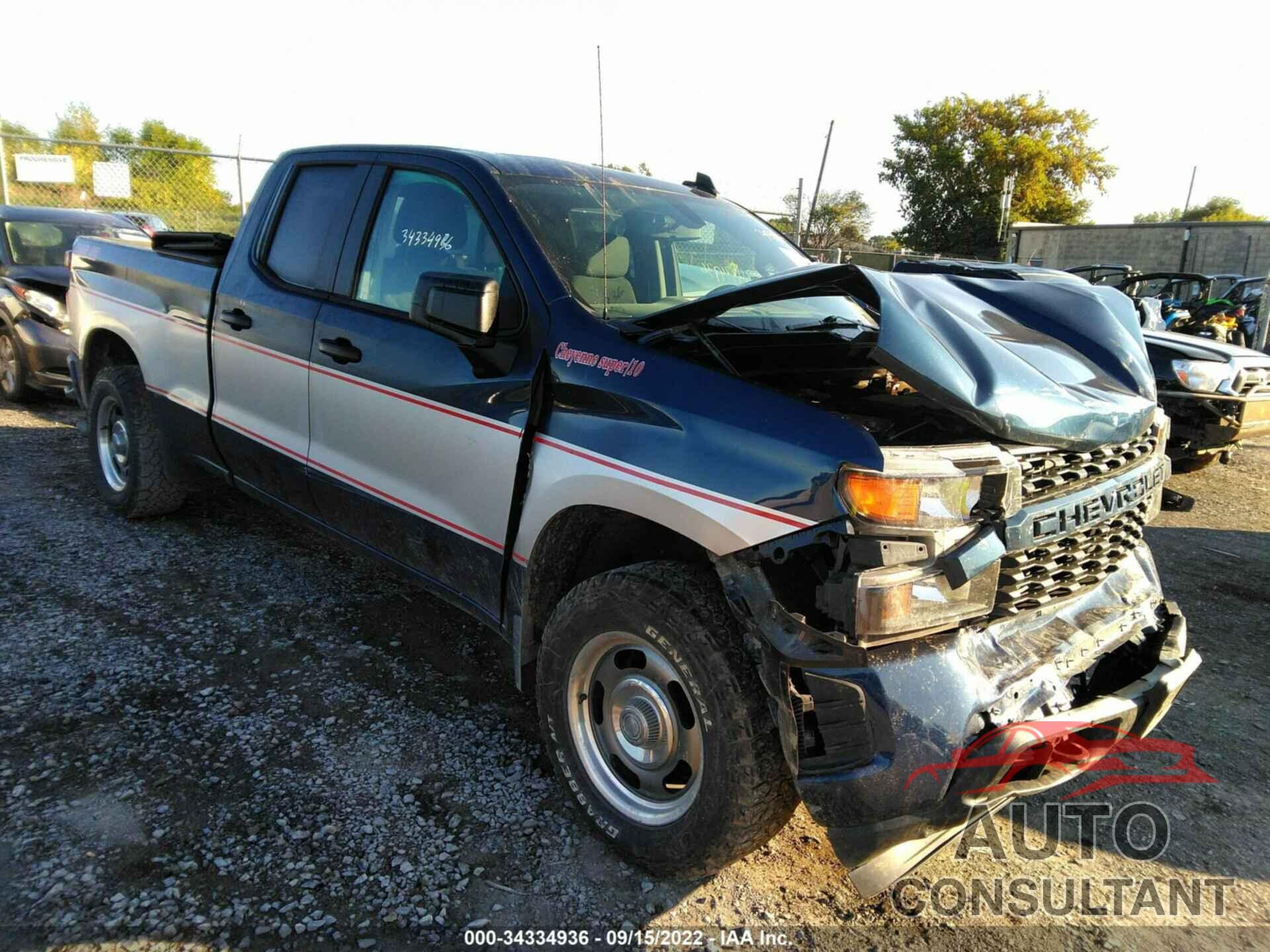 CHEVROLET SILVERADO 1500 2019 - 1GCRYBEH2KZ394139