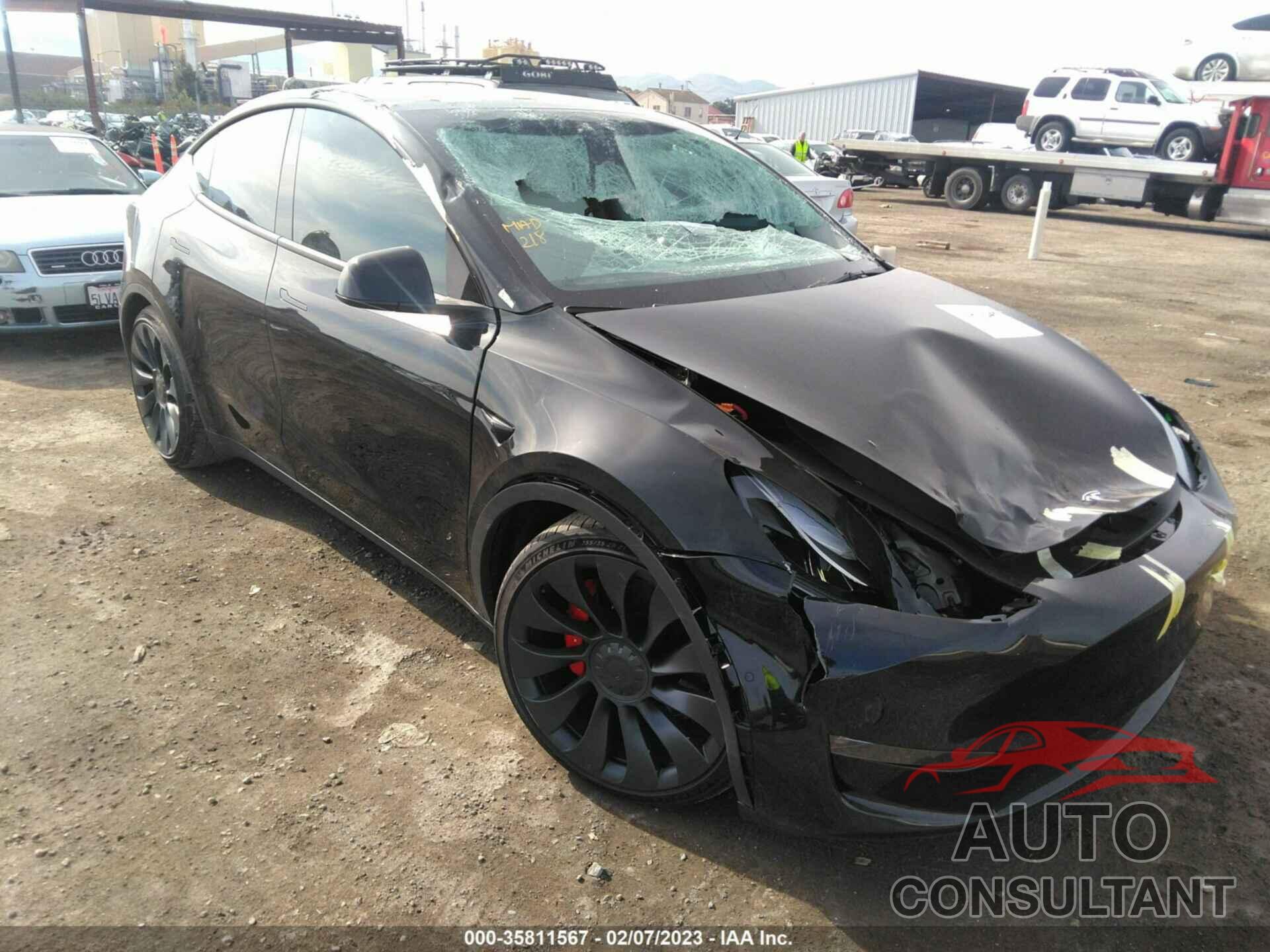 TESLA MODEL Y 2022 - 7SAYGDEF2NF518156