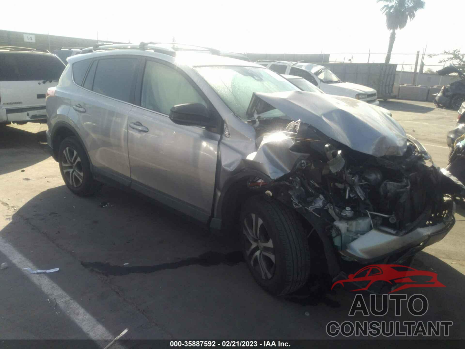 TOYOTA RAV4 2018 - JTMZFREV4JJ203290