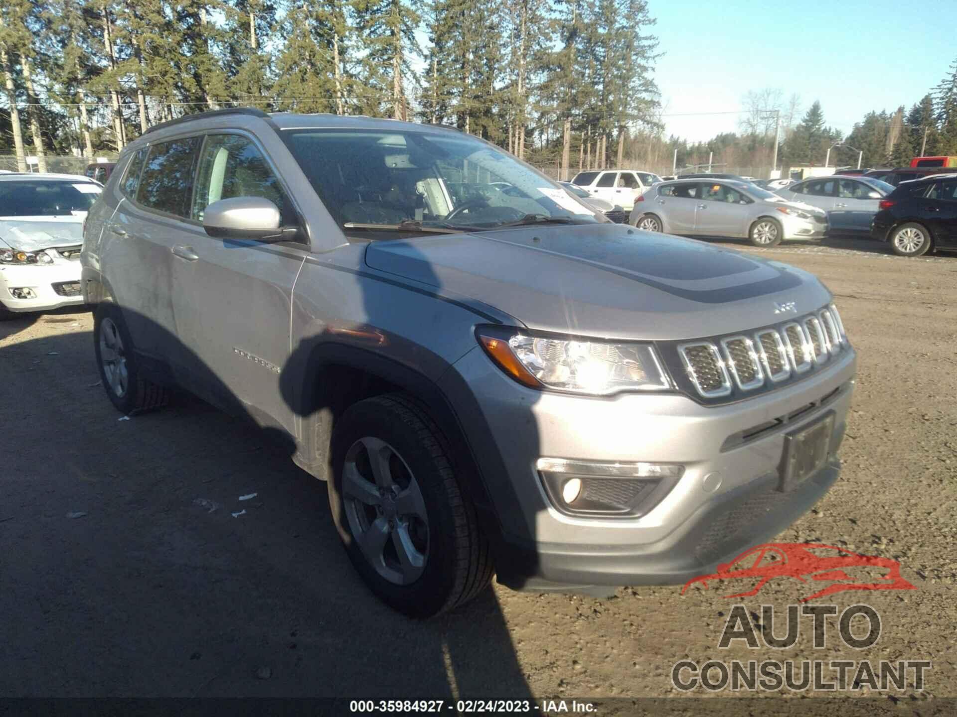 JEEP COMPASS 2018 - 3C4NJDBB0JT485401