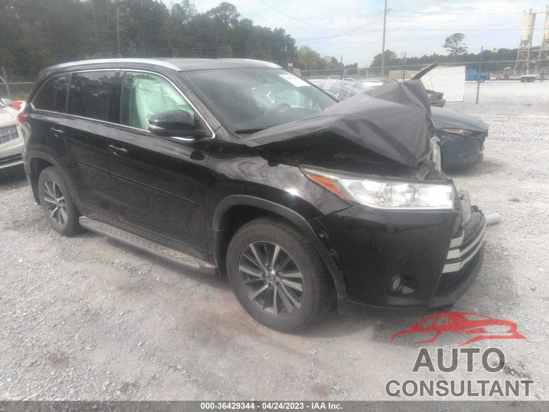 TOYOTA HIGHLANDER 2018 - 5TDKZRFH0JS544495