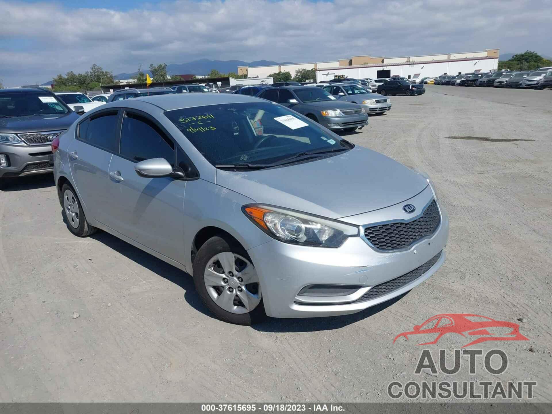 KIA FORTE 2016 - KNAFK4A63G5572995