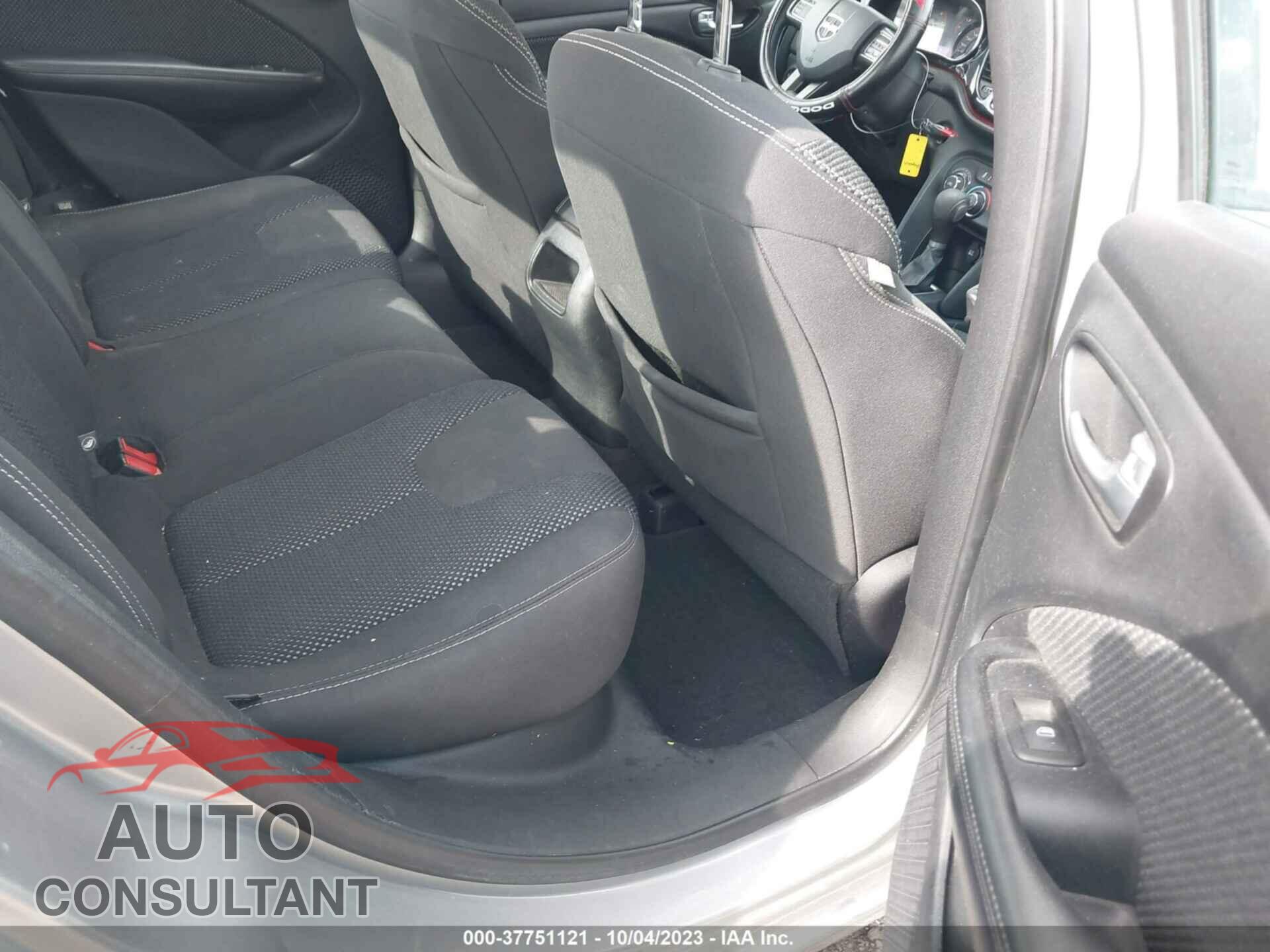 DODGE DART 2015 - 1C3CDFBB0FD390168