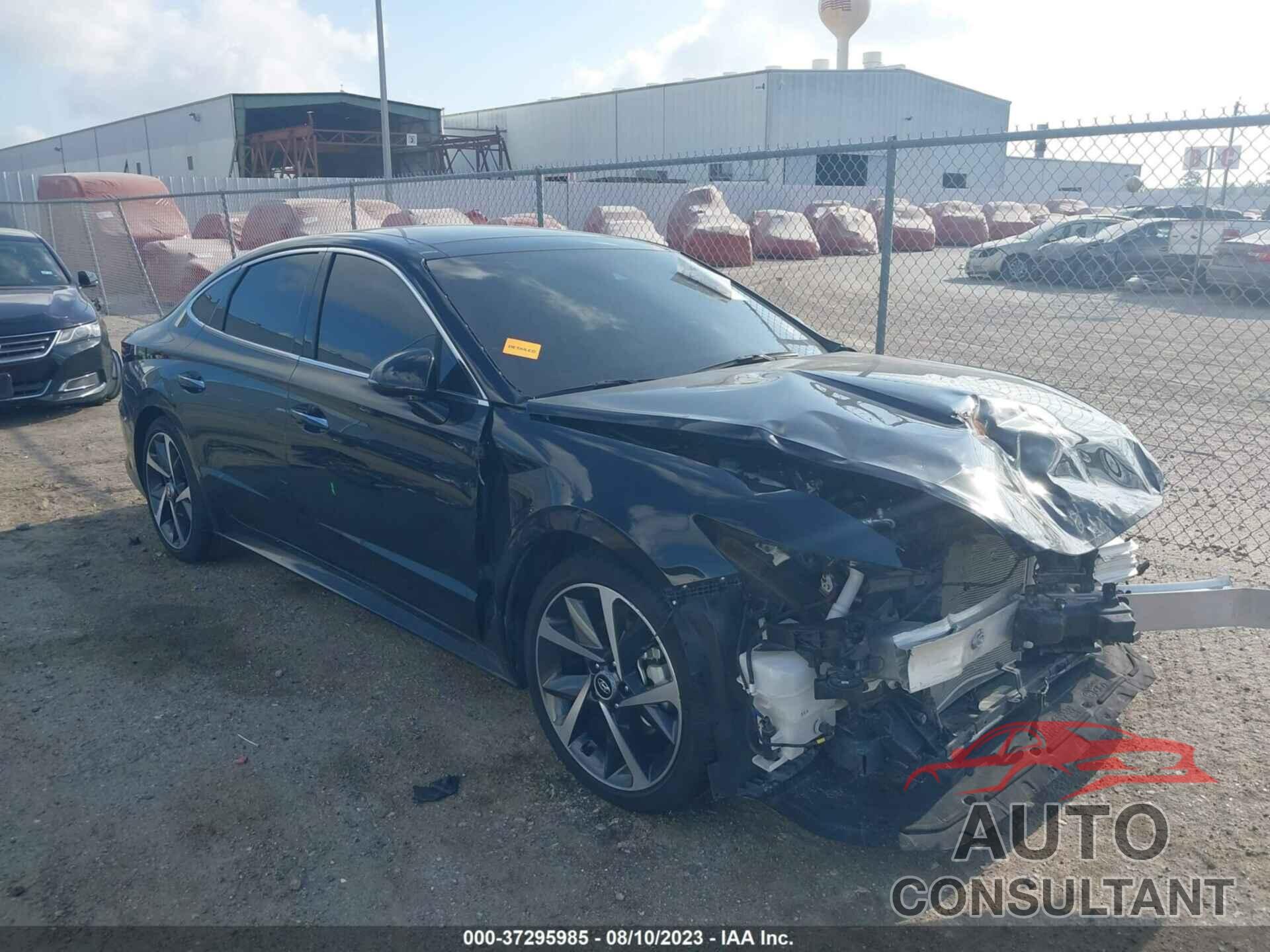 HYUNDAI SONATA 2023 - KMHL44J28PA293008