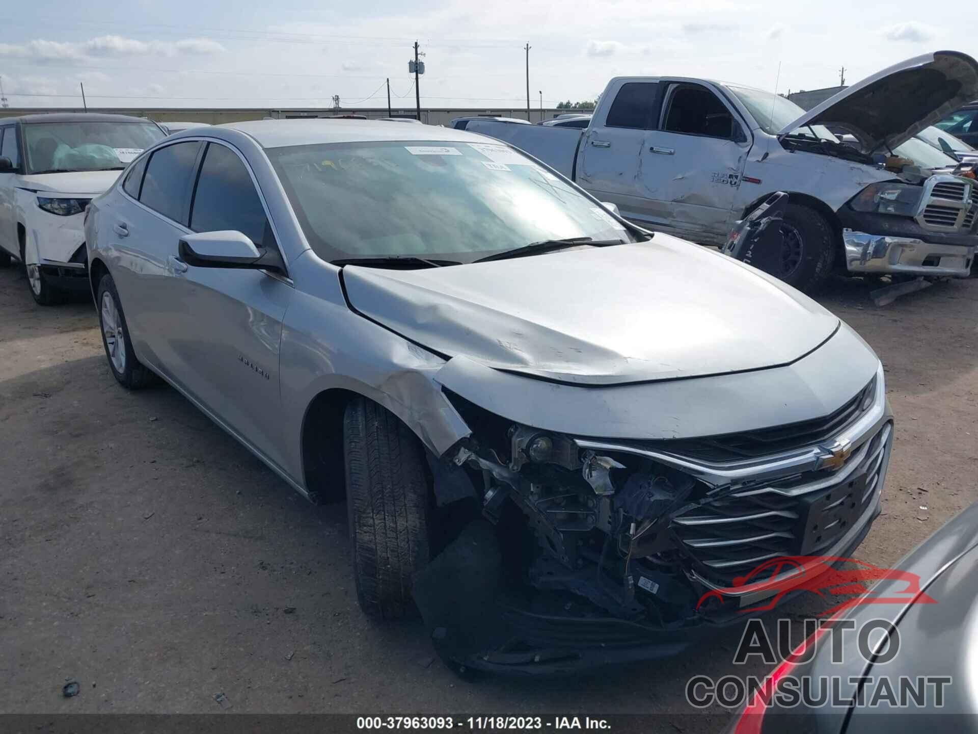 CHEVROLET MALIBU 2020 - 1G1ZD5ST6LF003690