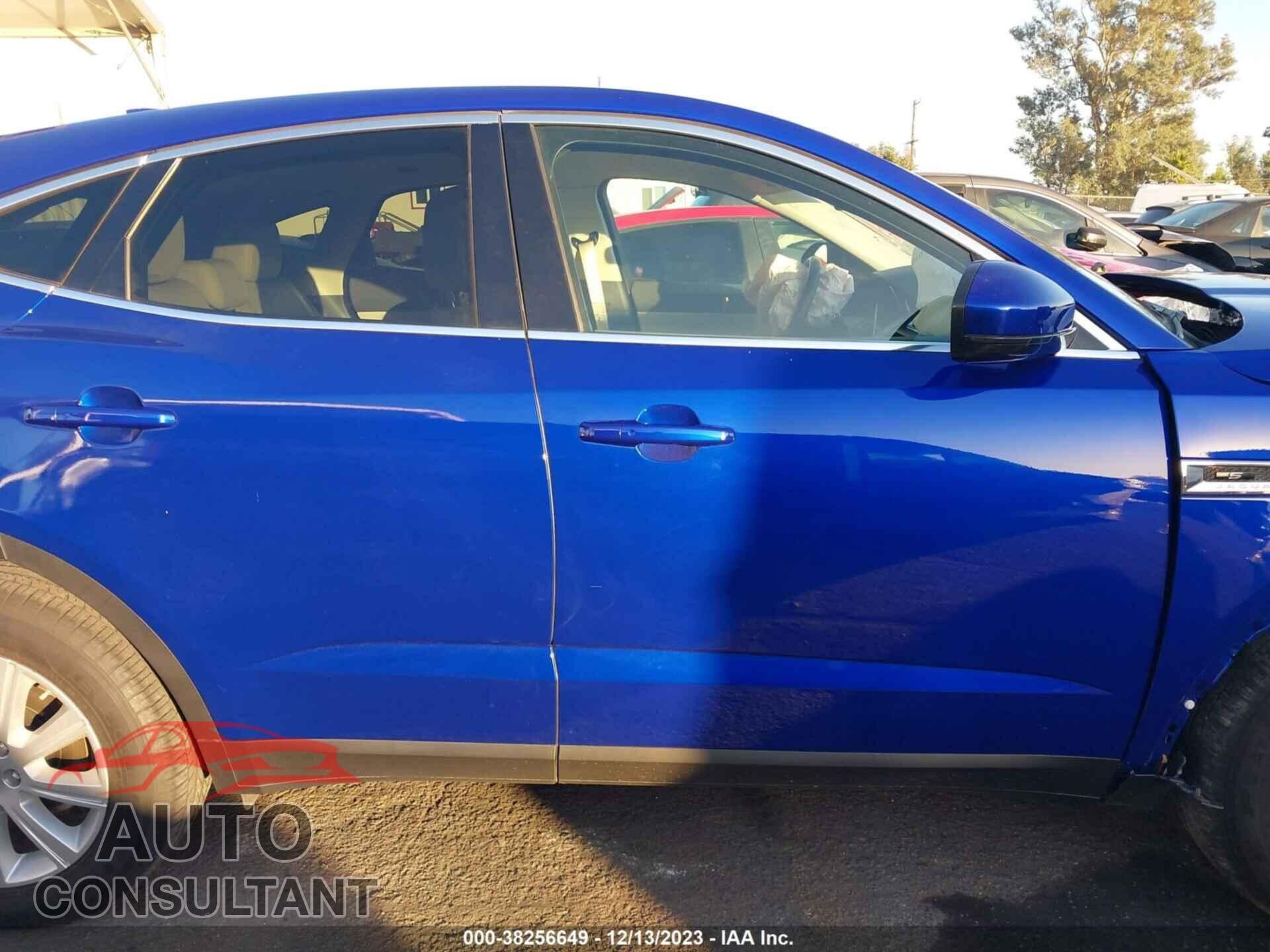 JAGUAR E-PACE 2018 - SADFJ2FX9J1Z08440