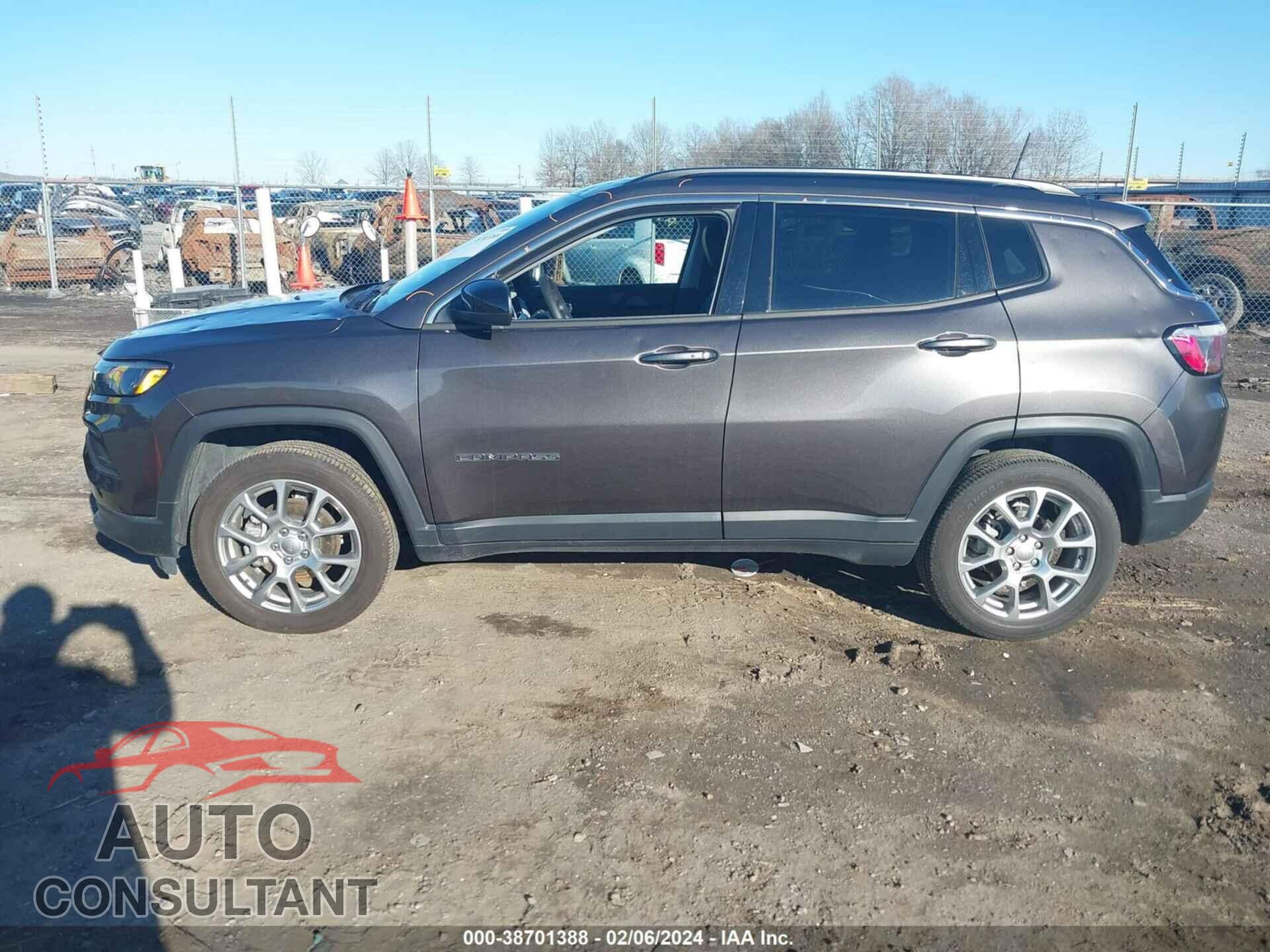 JEEP COMPASS 2022 - 3C4NJDFB5NT150215