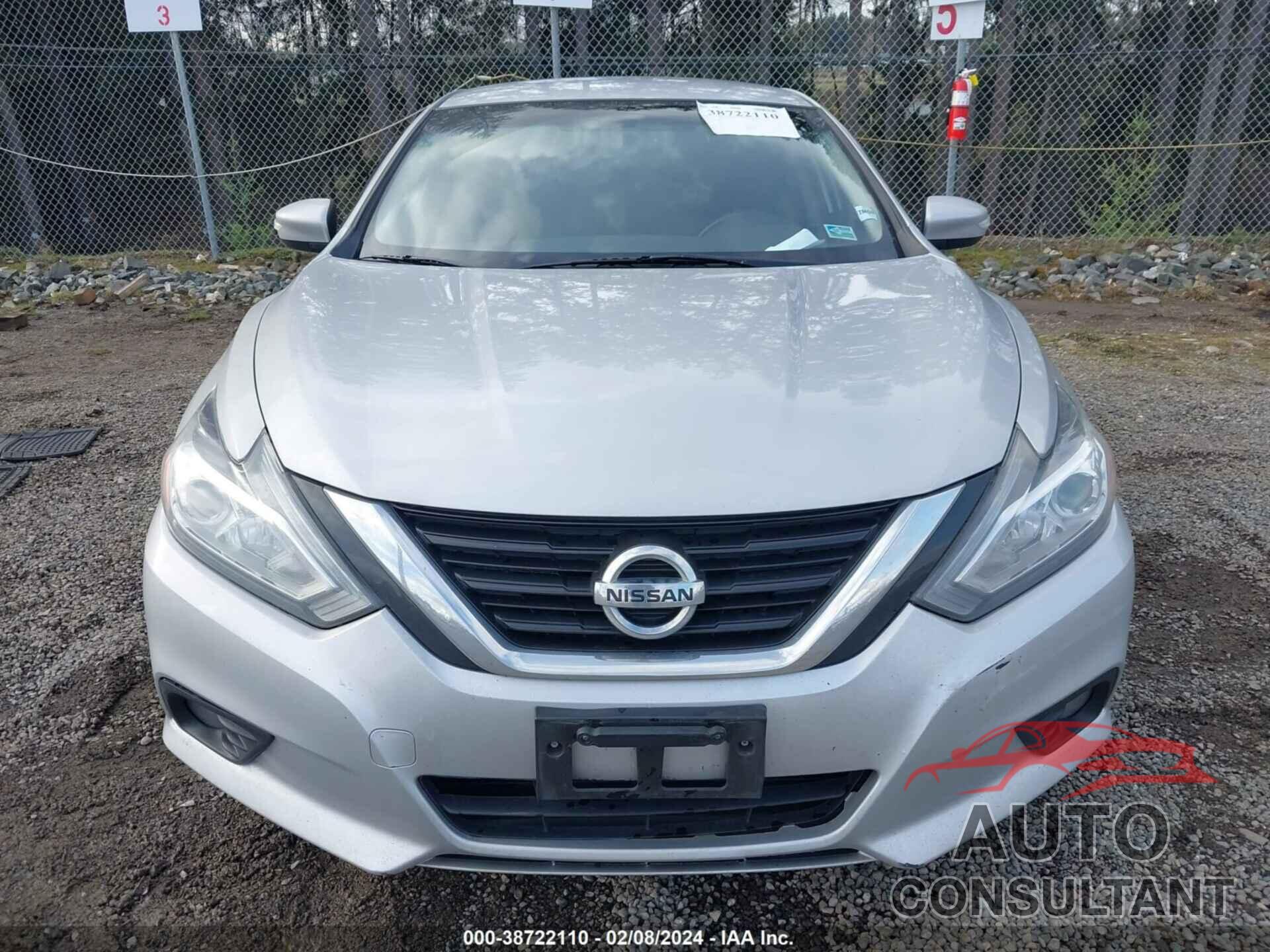 NISSAN ALTIMA 2018 - 1N4AL3AP3JC188236