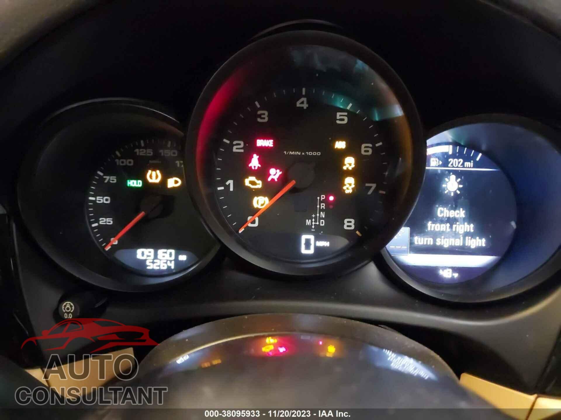 PORSCHE MACAN 2017 - WP1AA2A53HLB03297