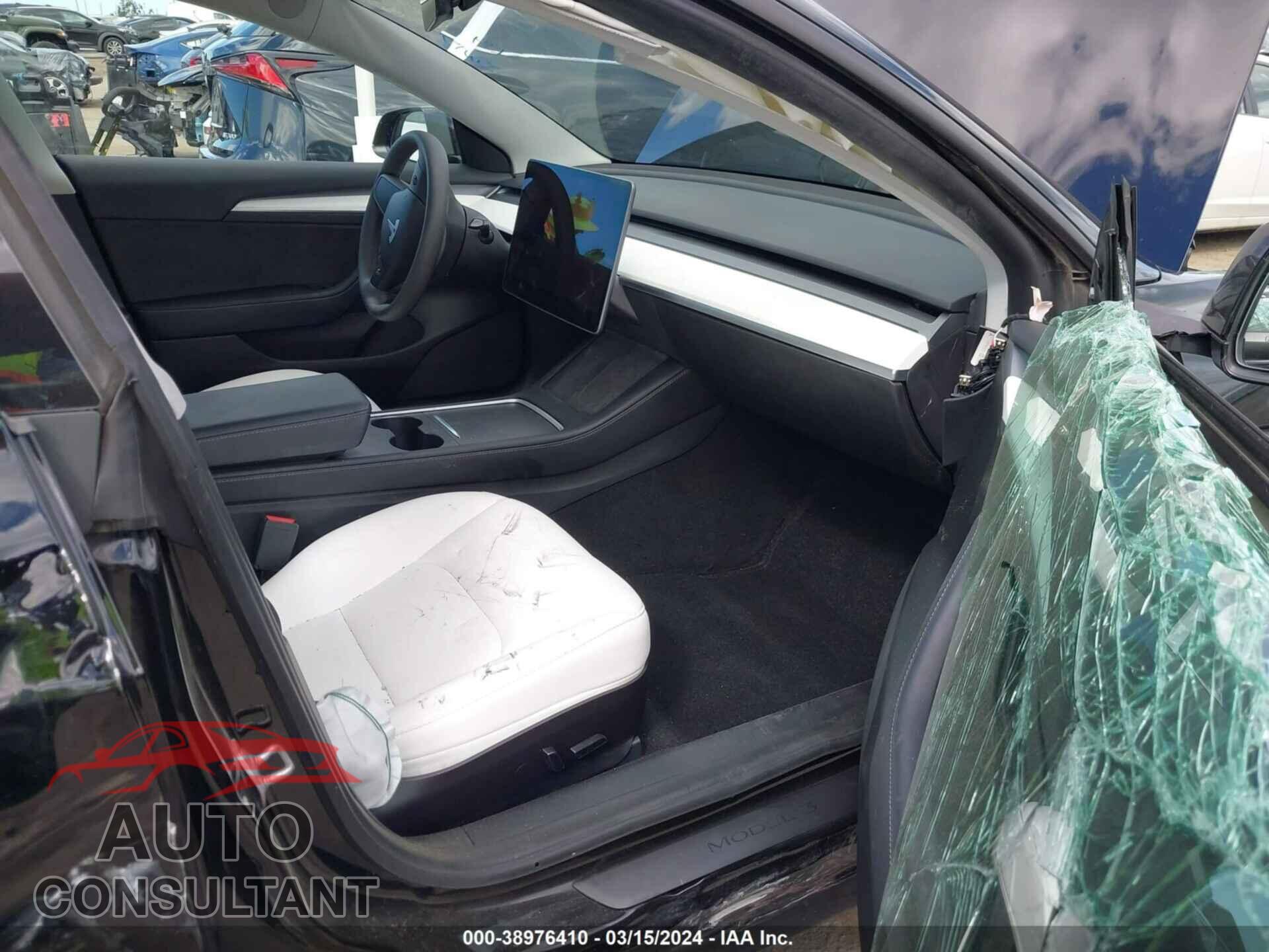 TESLA MODEL 3 2022 - 5YJ3E1EB4NF226694