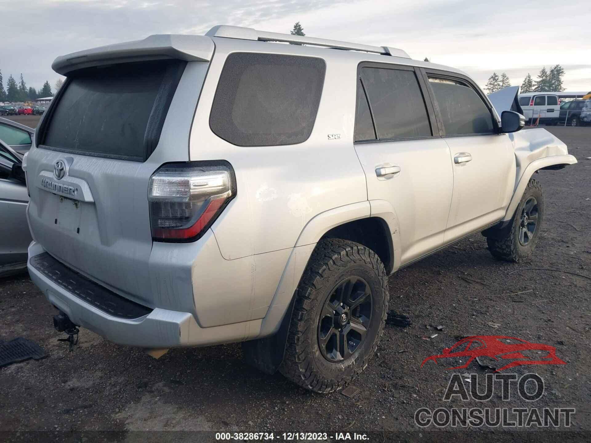 TOYOTA 4RUNNER 2018 - JTEBU5JRXJ5535425