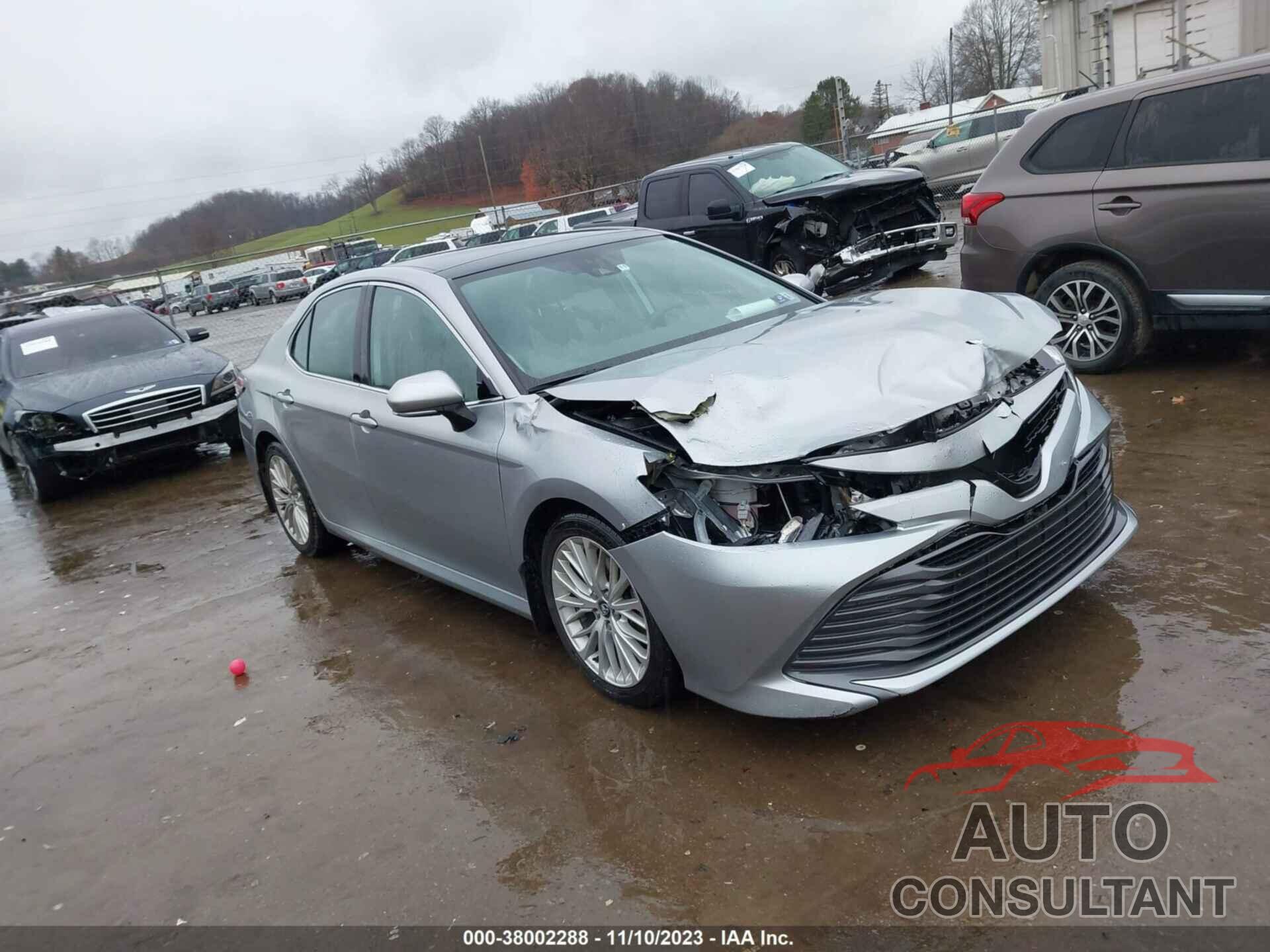 TOYOTA CAMRY 2020 - 4T1F11AKXLU905951