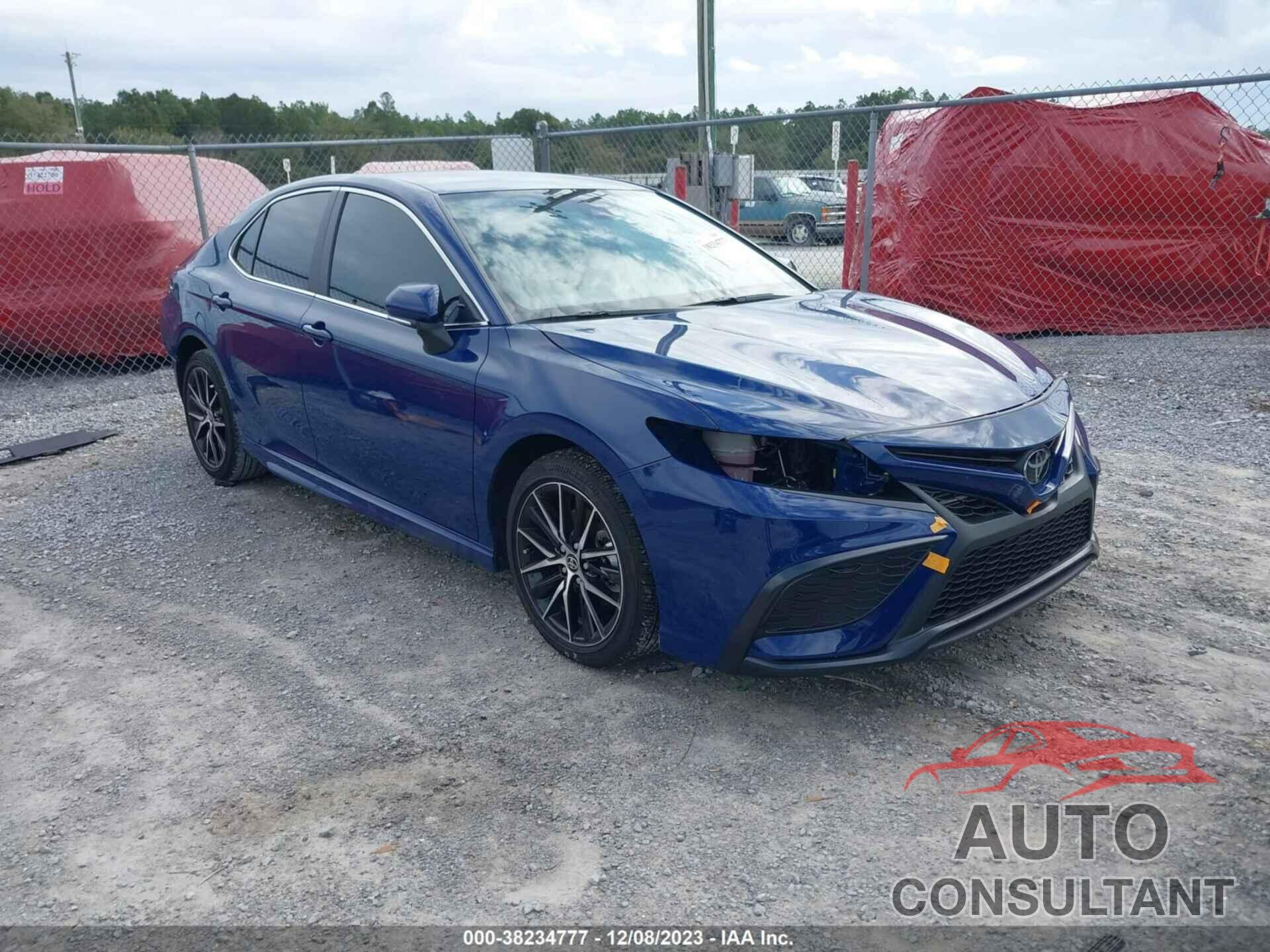 TOYOTA CAMRY 2023 - 4T1G11AK1PU169976