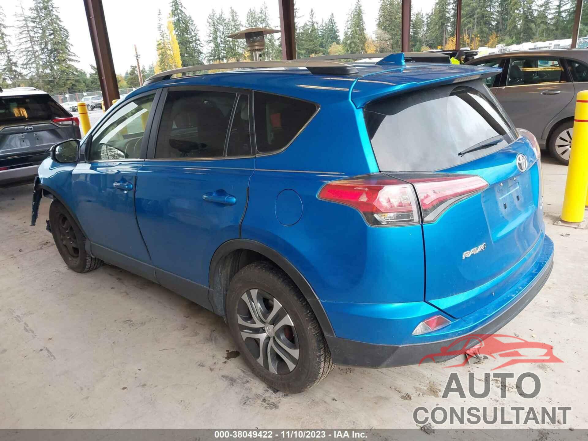 TOYOTA RAV4 2018 - JTMBFREV2JJ212541