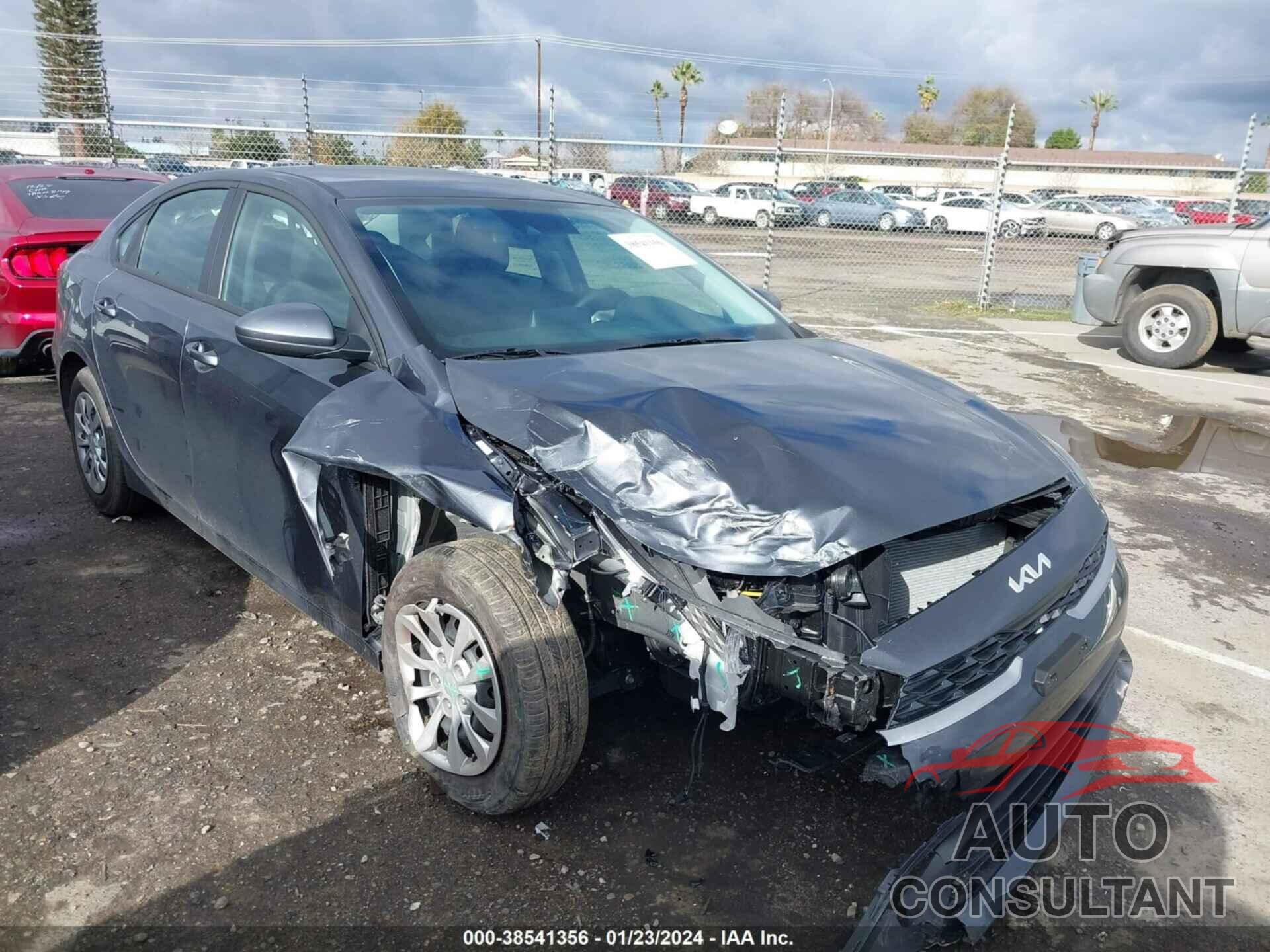 KIA FORTE 2024 - 3KPF24ADXRE697677