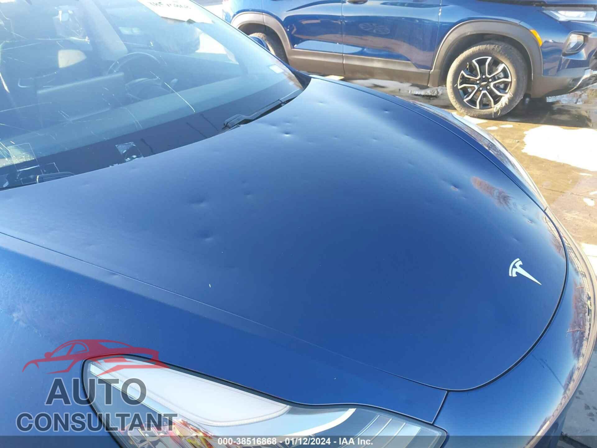 TESLA MODEL 3 2018 - 5YJ3E1EB4JF121888