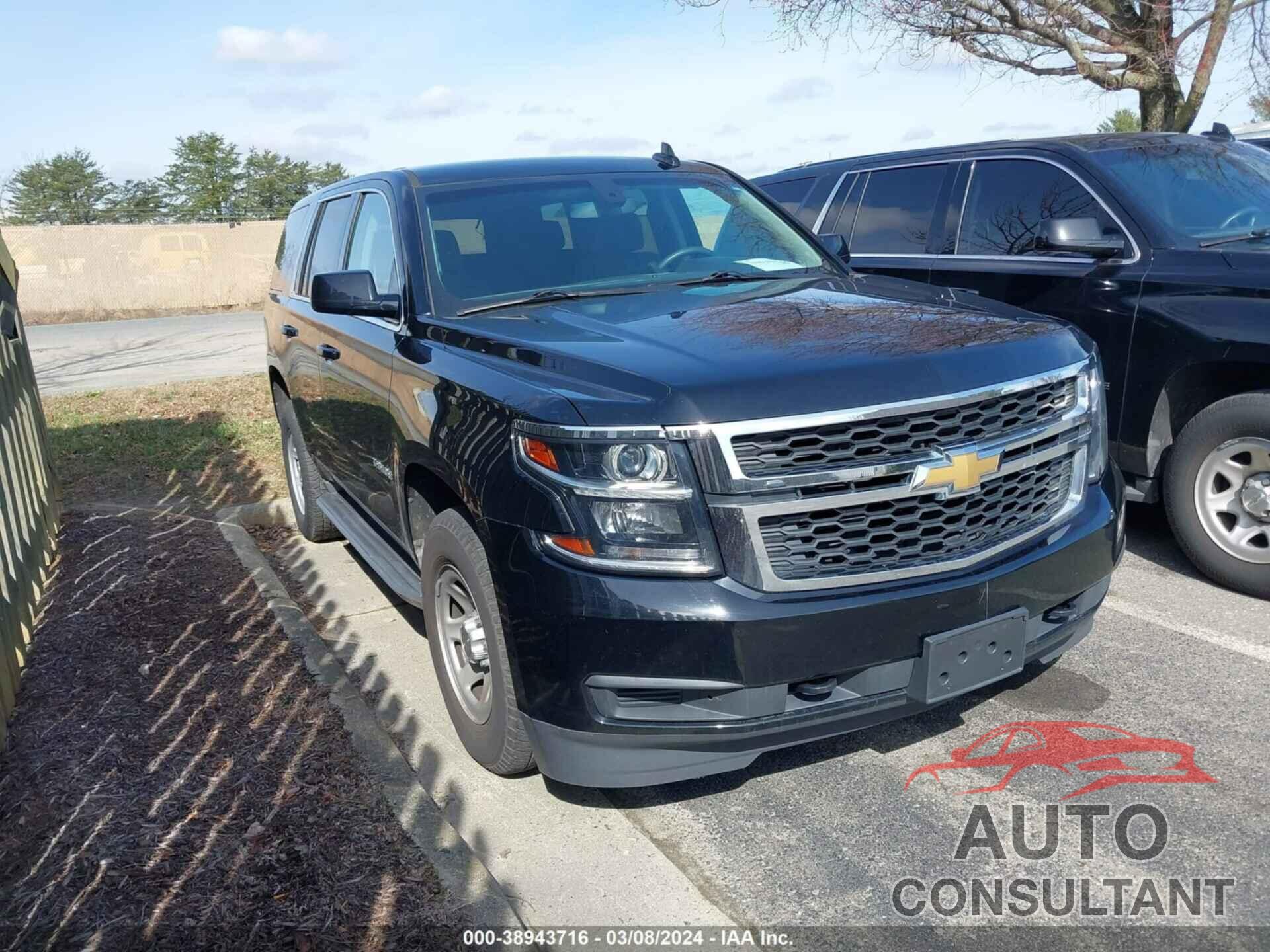 CHEVROLET TAHOE 2017 - 1GNSKEEC9HR366993