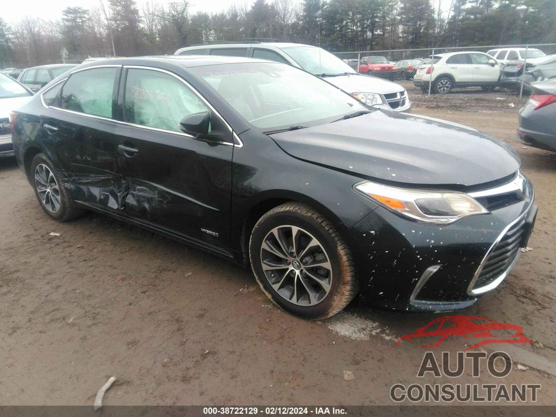 TOYOTA AVALON HYBRID 2018 - 4T1BD1EB6JU059847