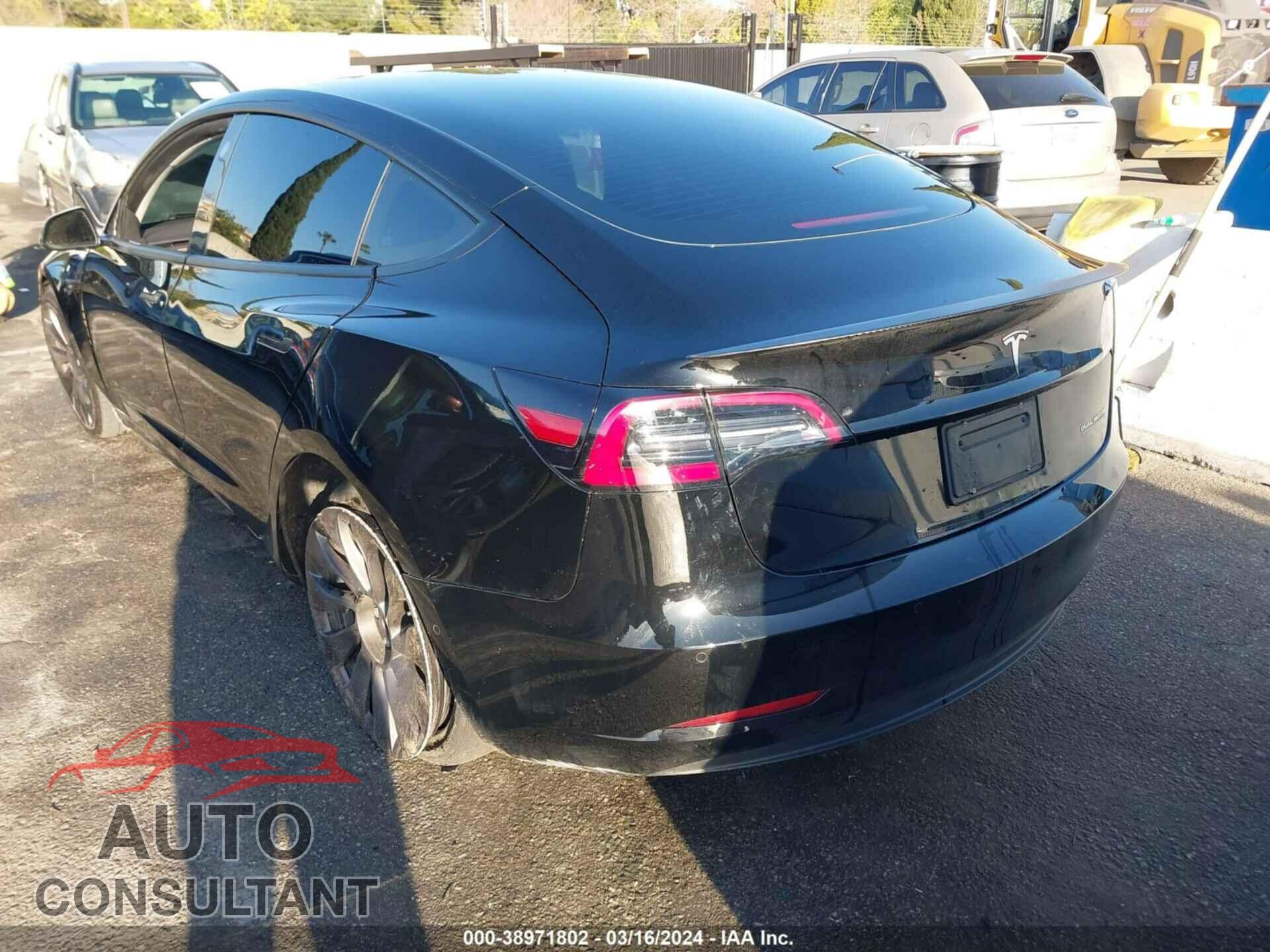 TESLA MODEL 3 2021 - 5YJ3E1EC9MF056131