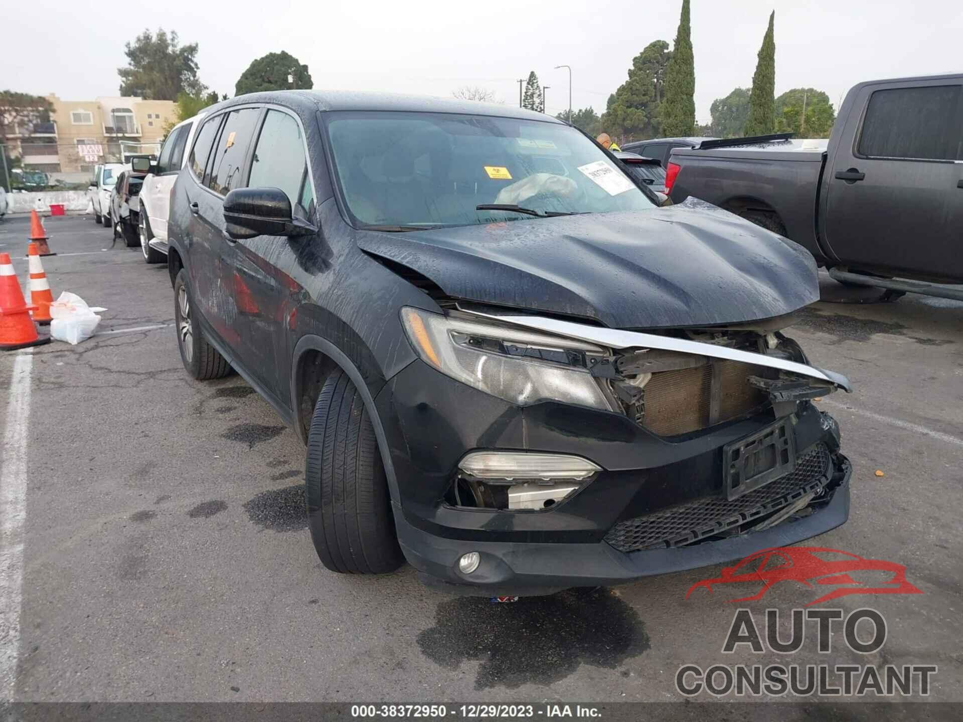 HONDA PILOT 2018 - 5FNYF5H35JB032023