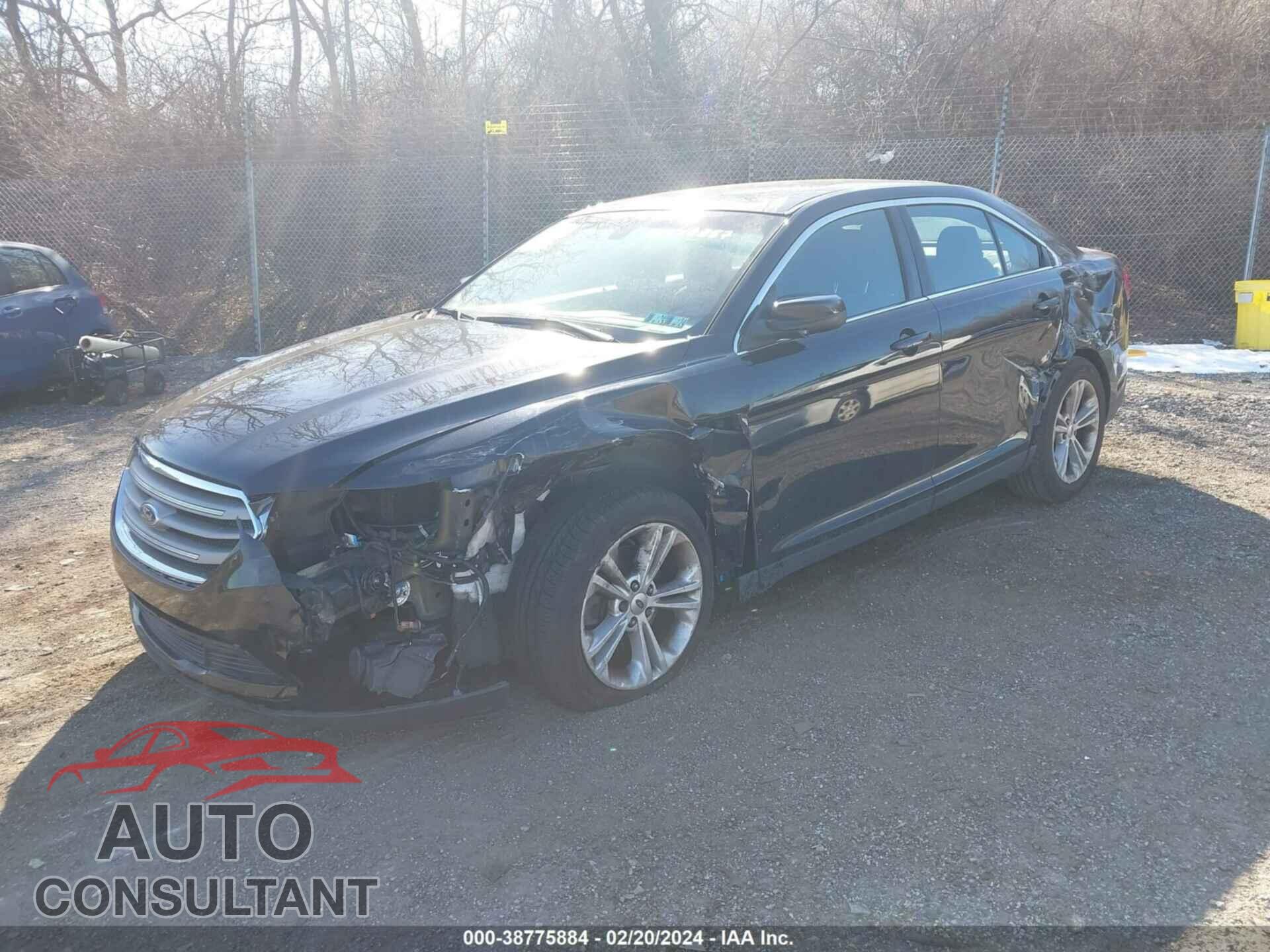 FORD TAURUS 2017 - 1FAHP2E83HG116357