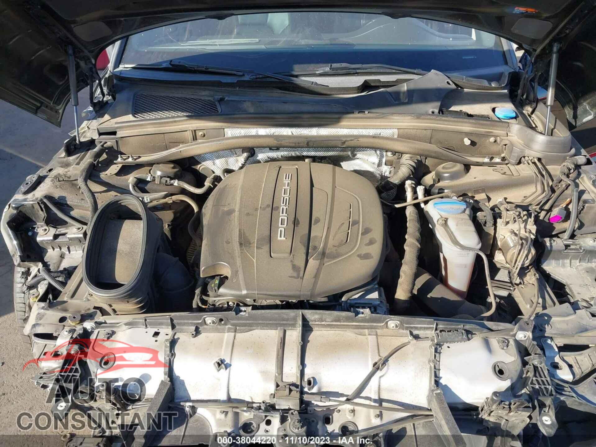 PORSCHE MACAN 2018 - WP1AA2A59JLB05206