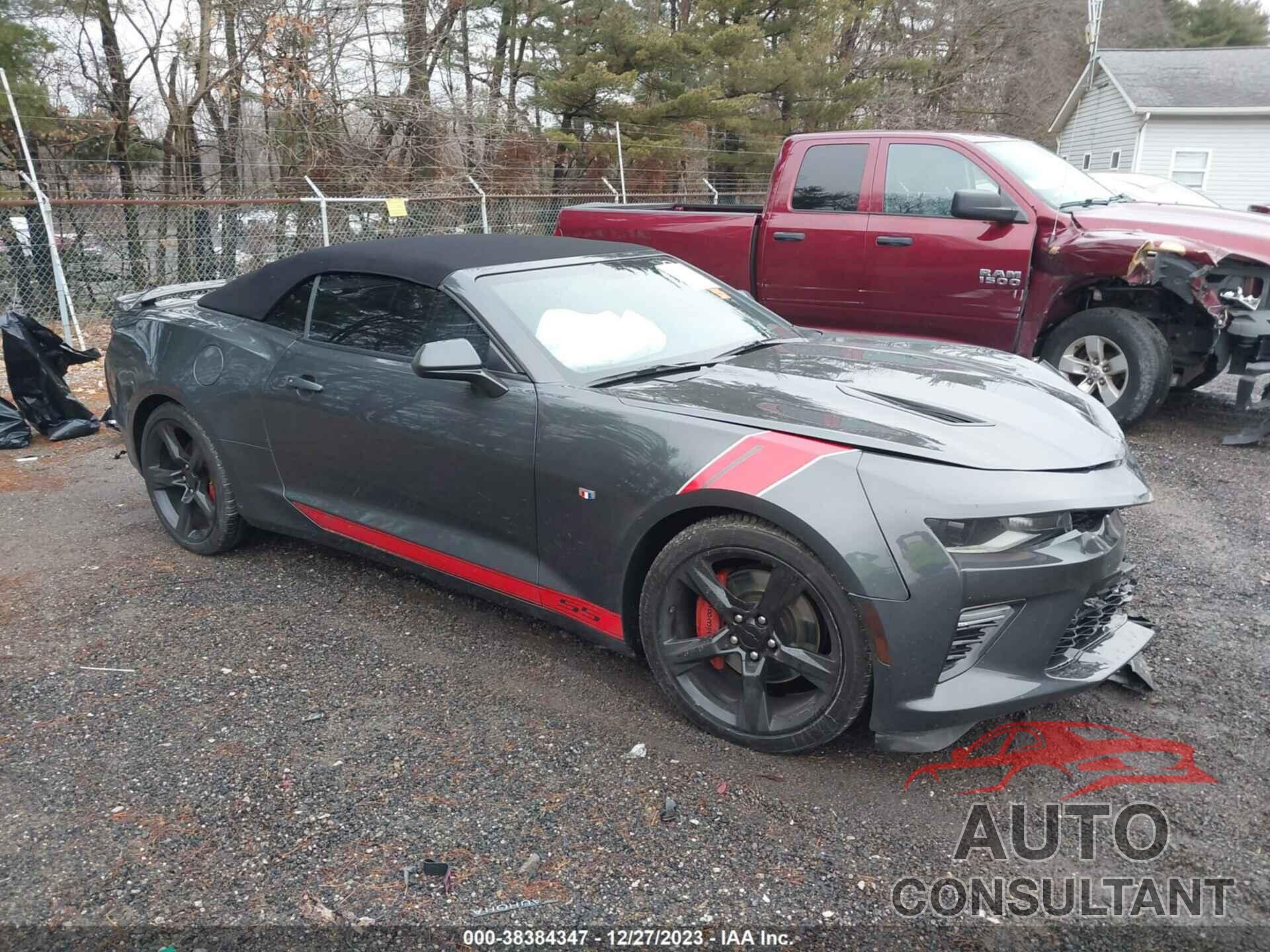 CHEVROLET CAMARO 2018 - 1G1FF3D70J0126077