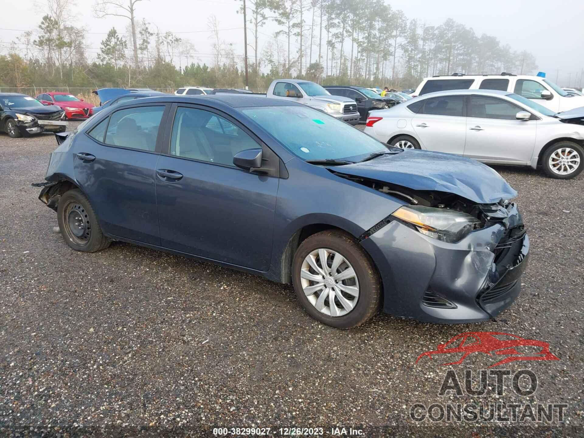 TOYOTA COROLLA 2018 - 5YFBURHE3JP741204