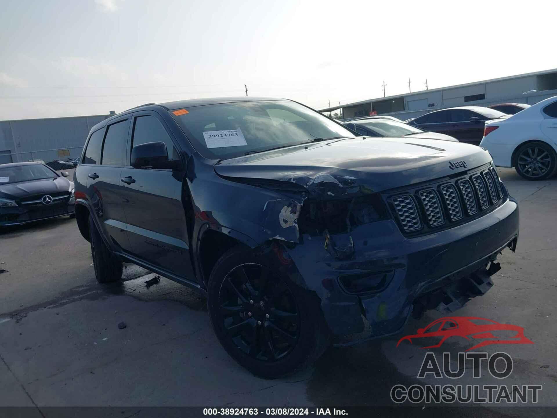 JEEP GRAND CHEROKEE 2018 - 1C4RJEAG6JC141927